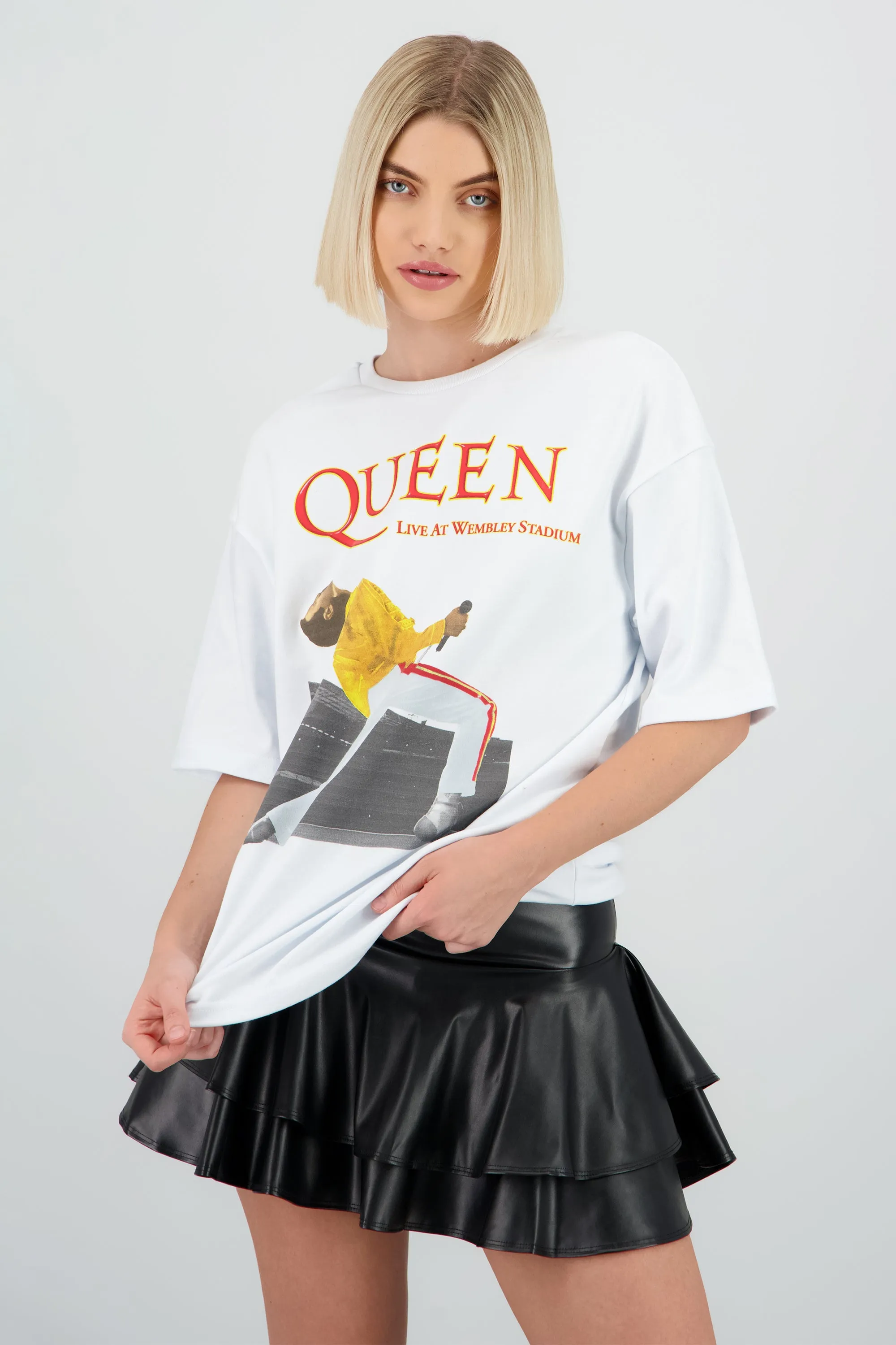 Playera Queen Wembley Stadium sold by Shasa product image thumbnail 2