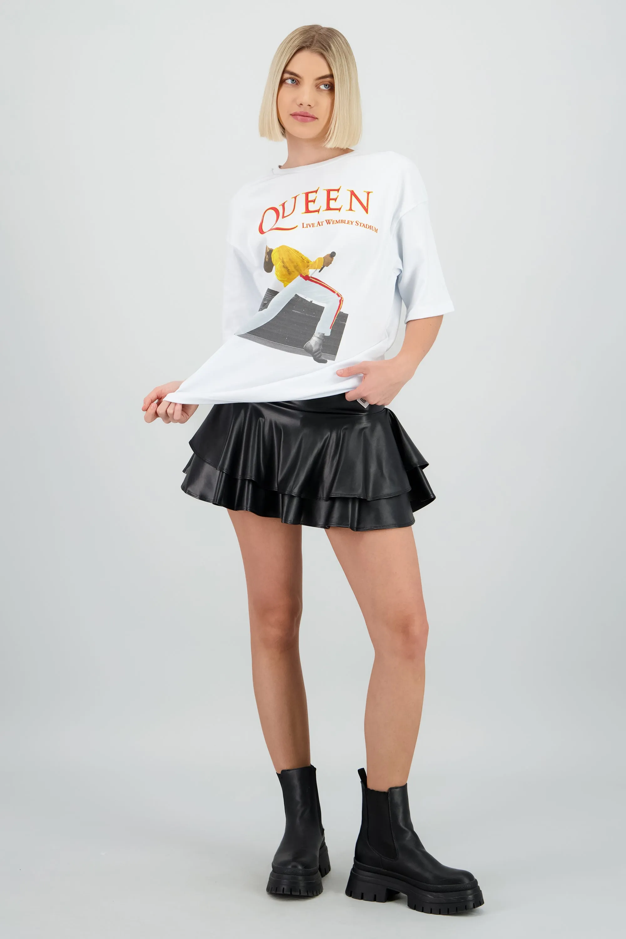 Playera Queen Wembley Stadium sold by Shasa