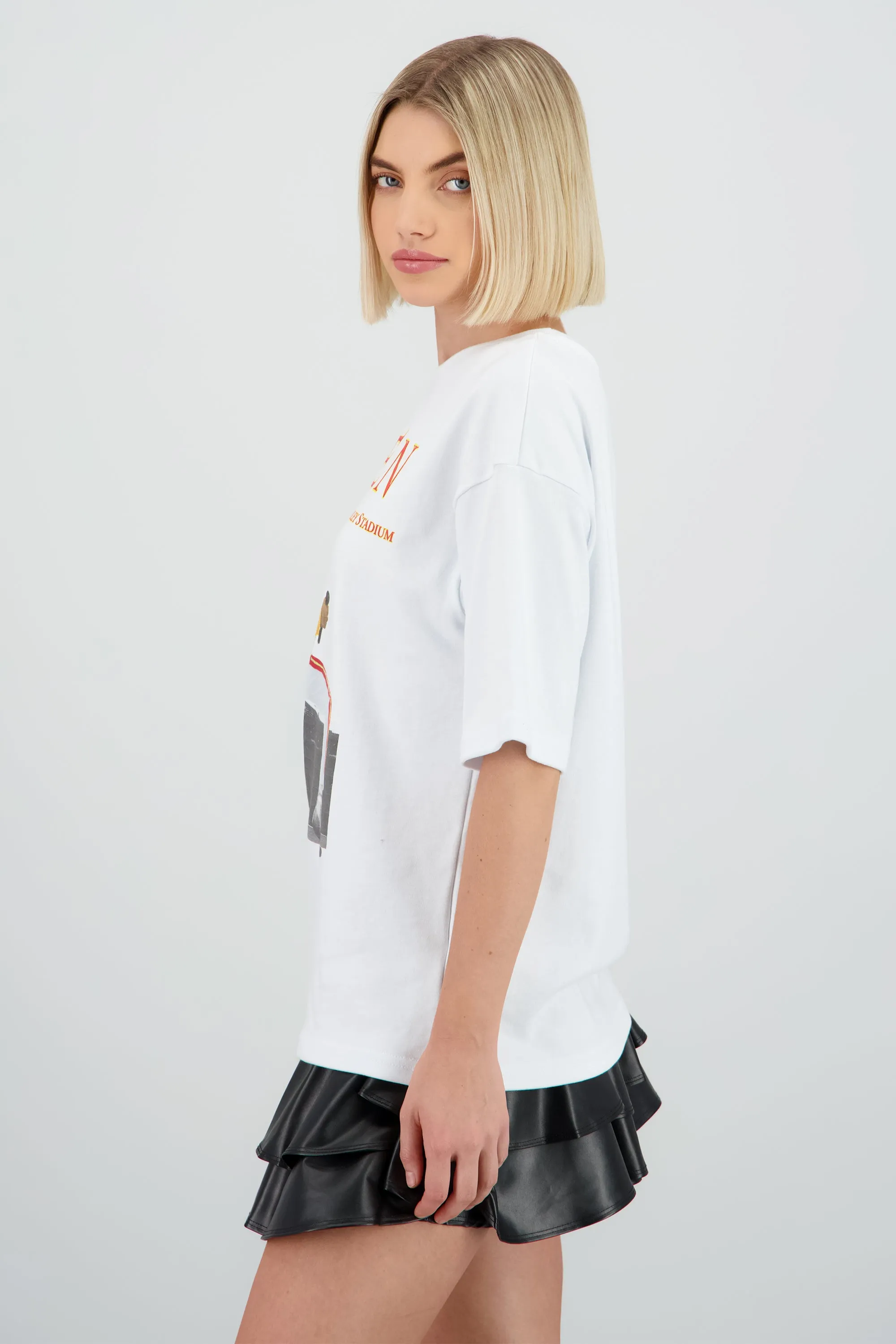 Playera Queen Wembley Stadium sold by Shasa product image thumbnail 3