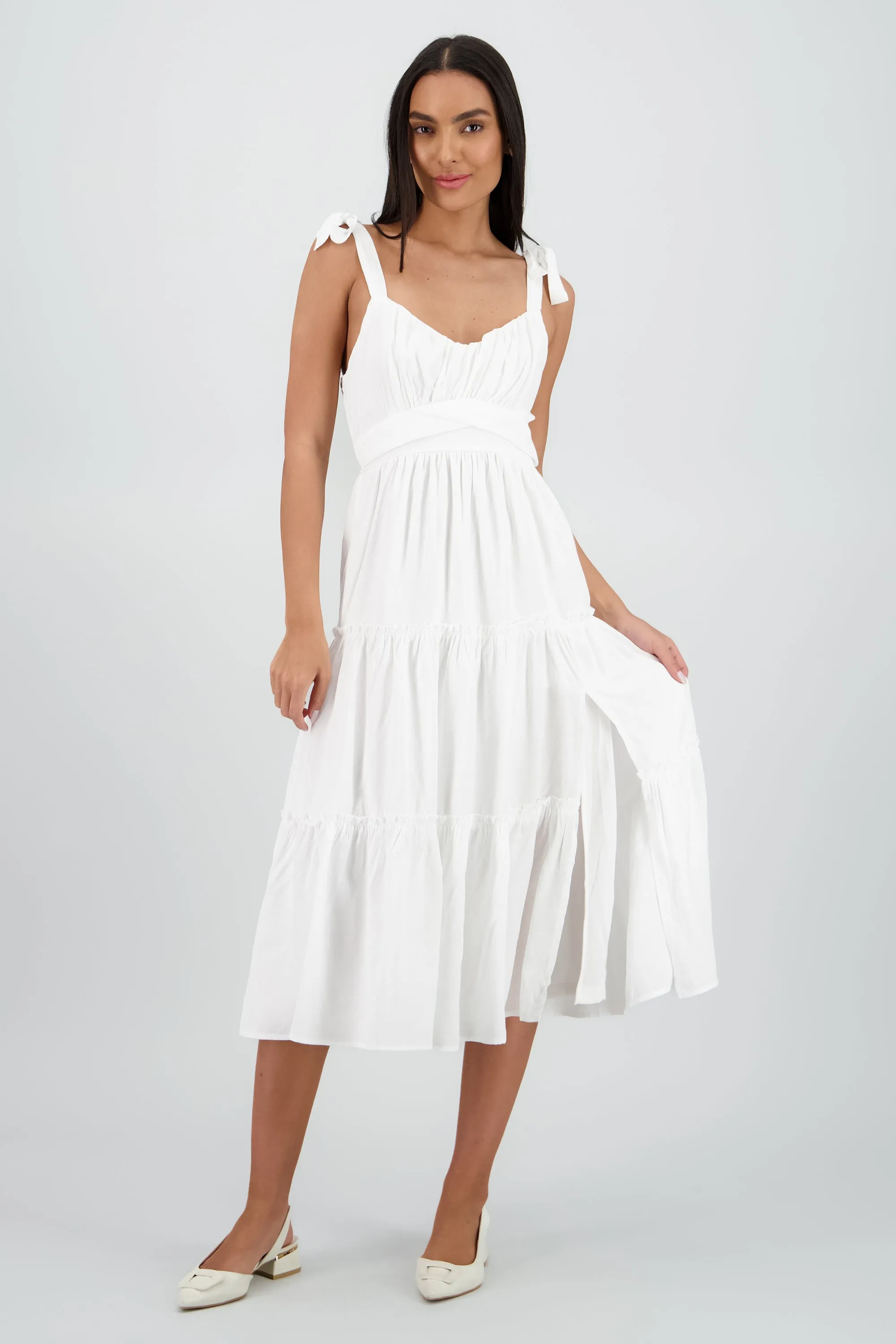 Vestido maxi detalle tirantes amarres sold by Shasa