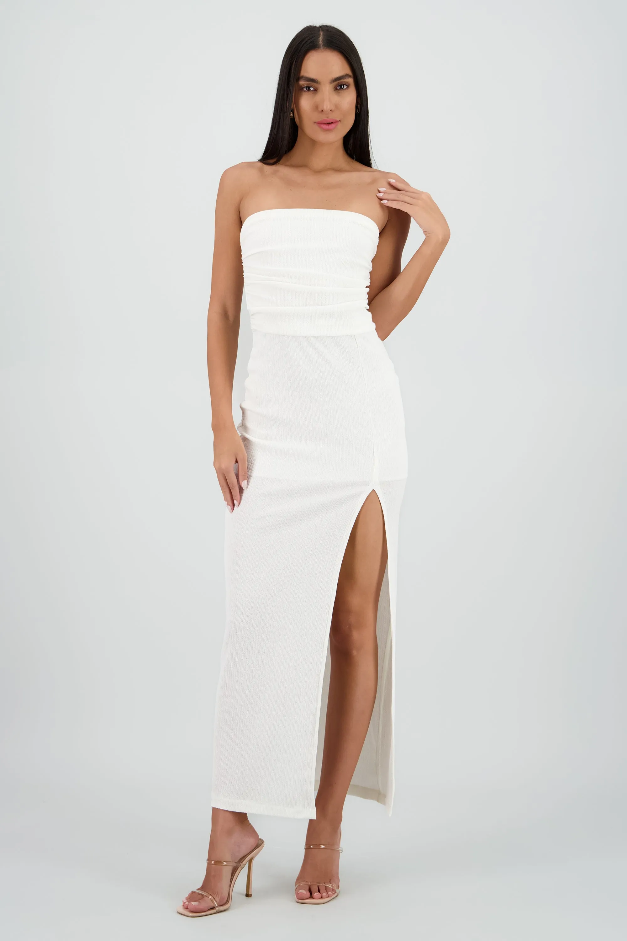 Vestido midi strapless drapeado abertura sold by Shasa