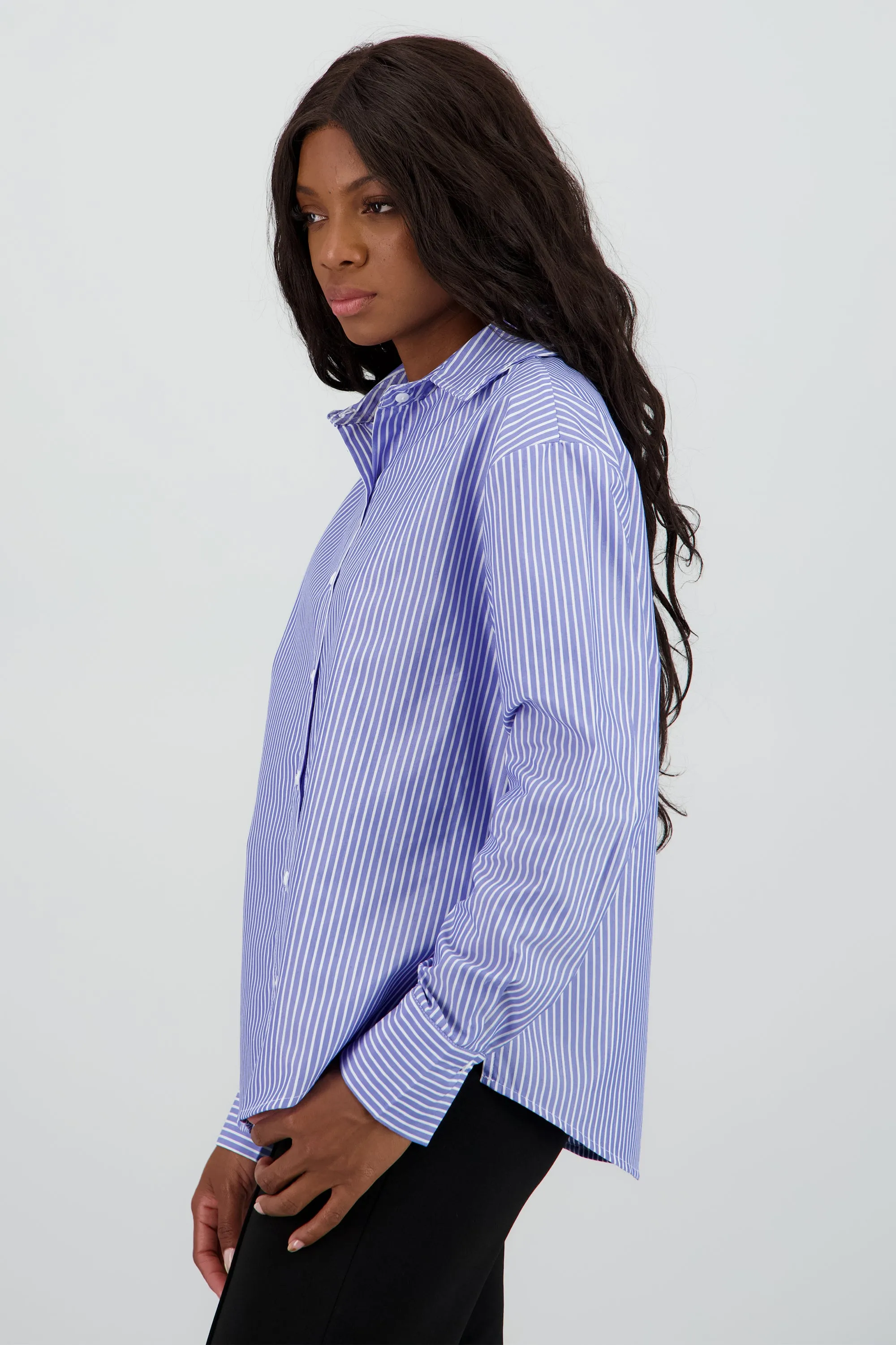 Camisa over abertura espalda sold by Shasa product image thumbnail 3