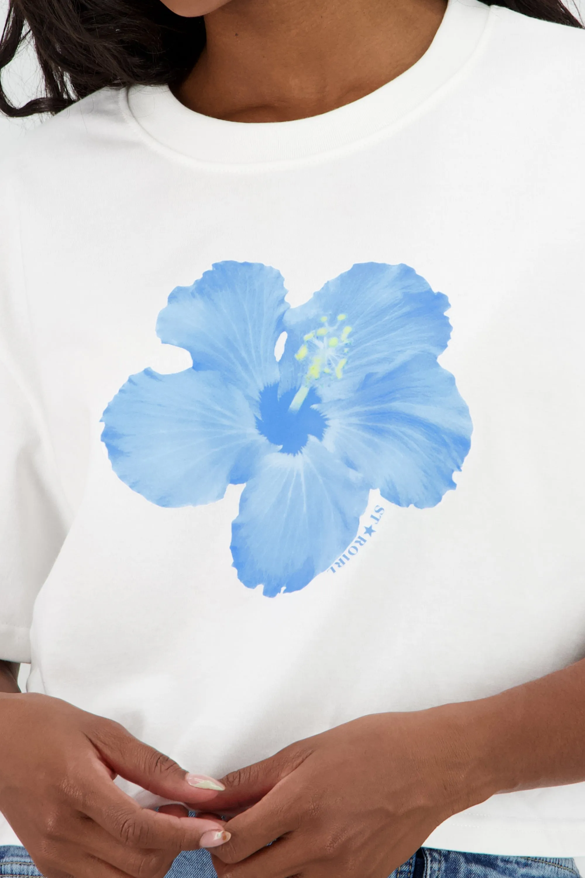 Playera manga corta estampado flor sold by Shasa product image thumbnail 5