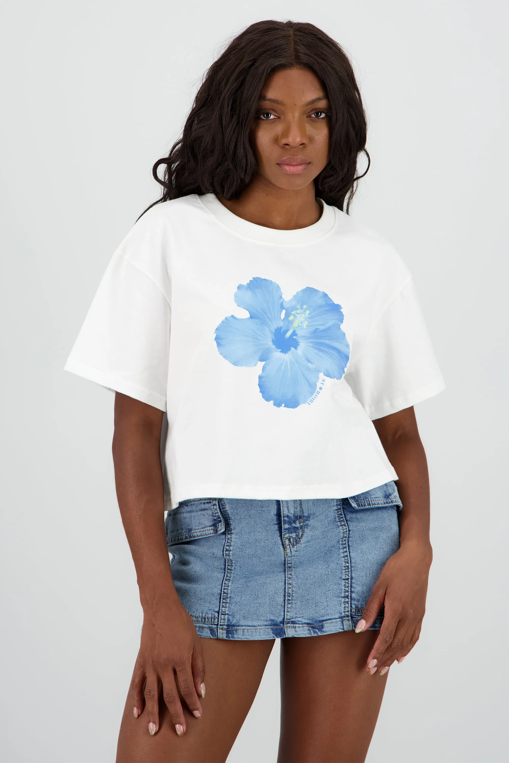 Playera manga corta estampado flor sold by Shasa product image thumbnail 2