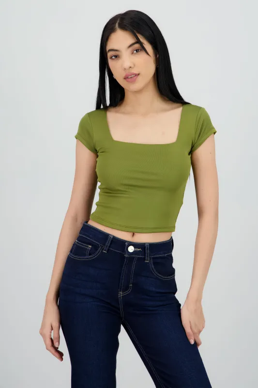 Top liso escote cuadrado manga corta sold by Shasa