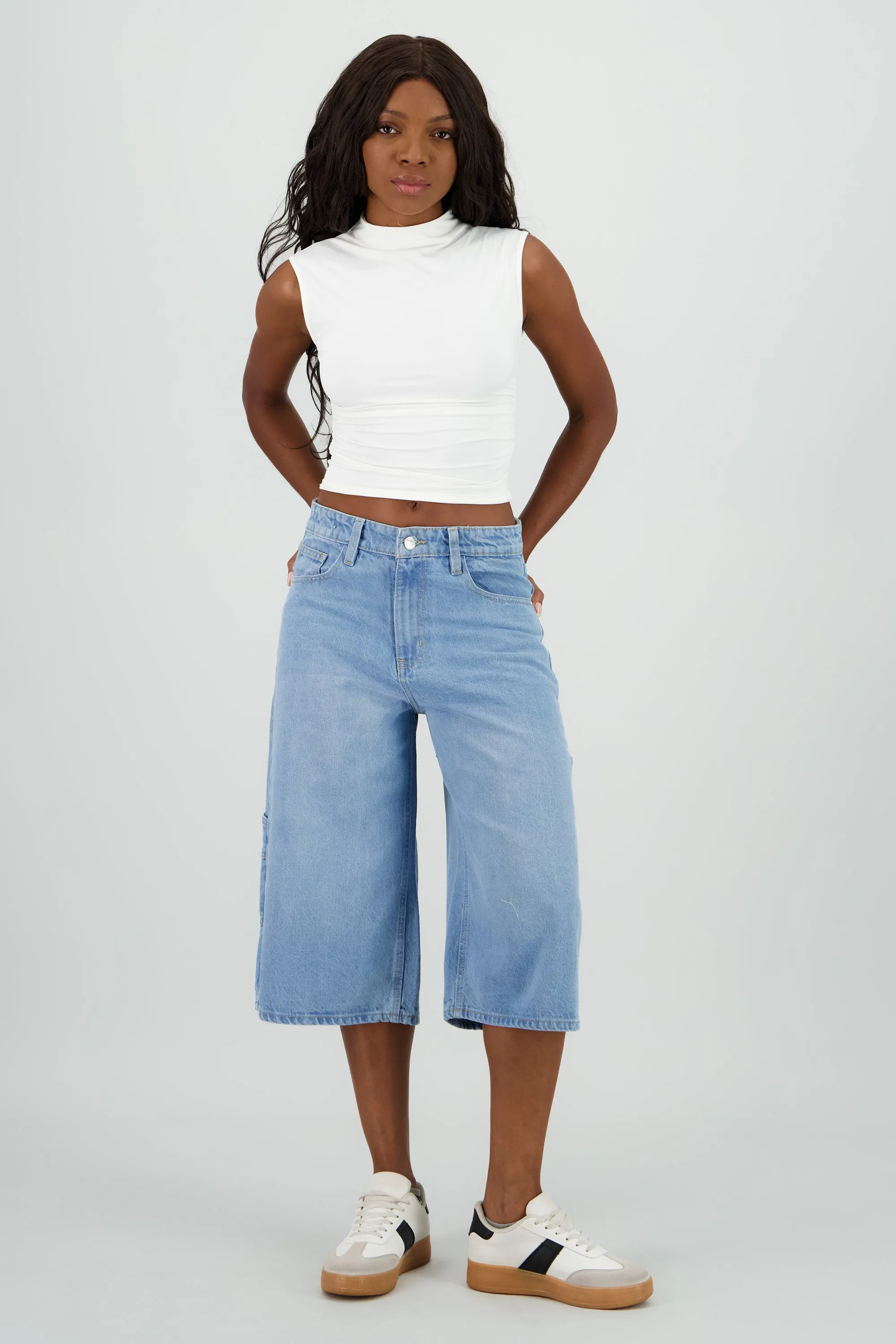 Jort largo carpenter sold by Shasa