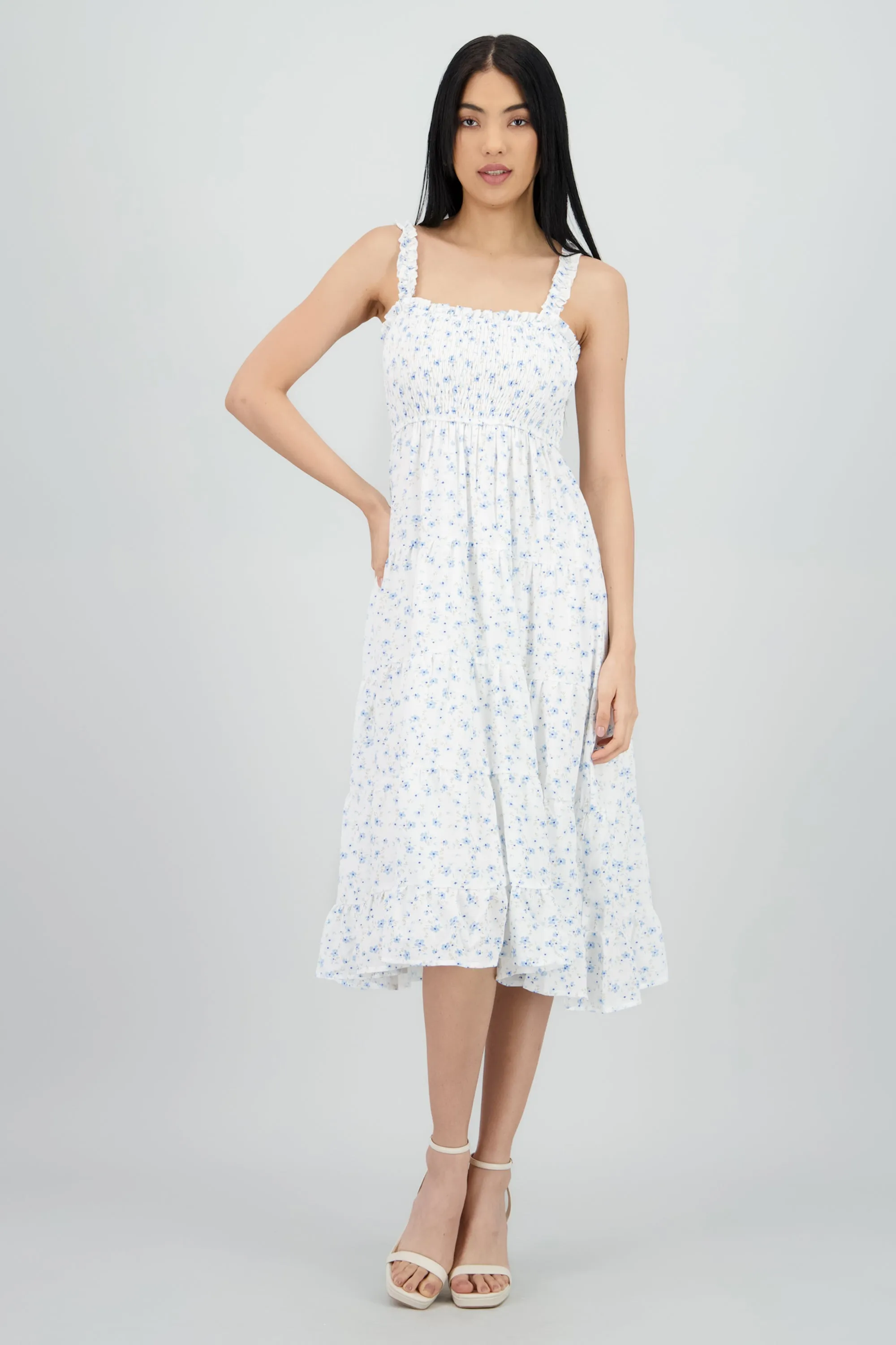 Vestido midi smocked flores sold by Shasa