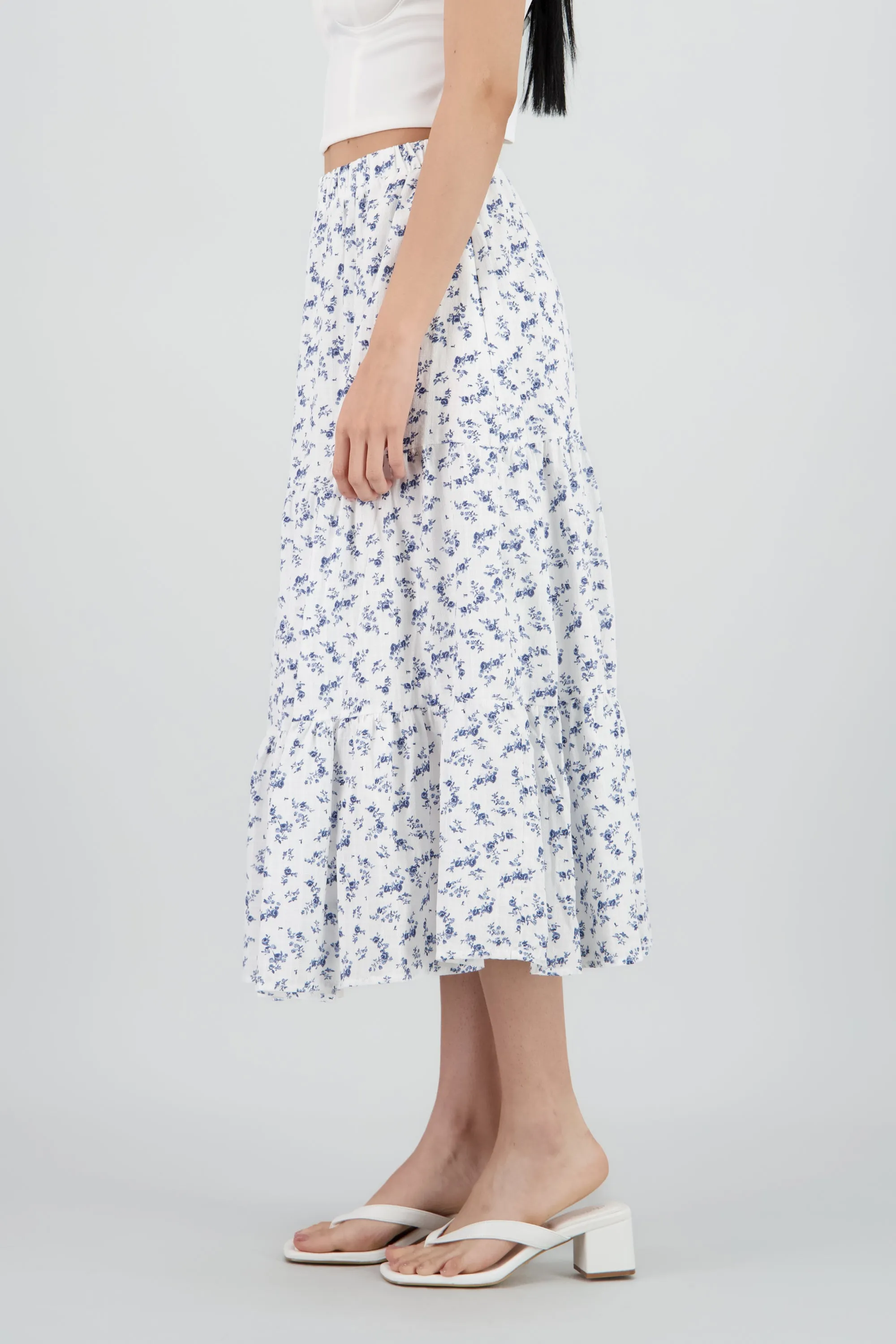 Falda maxi flores textura sold by Shasa product image thumbnail 3