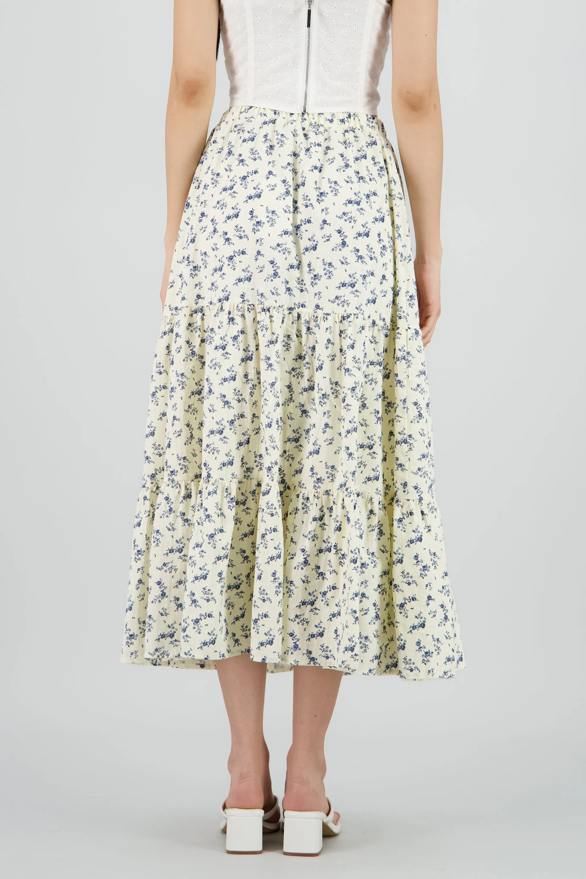 Falda maxi flores textura sold by Shasa product image thumbnail 4