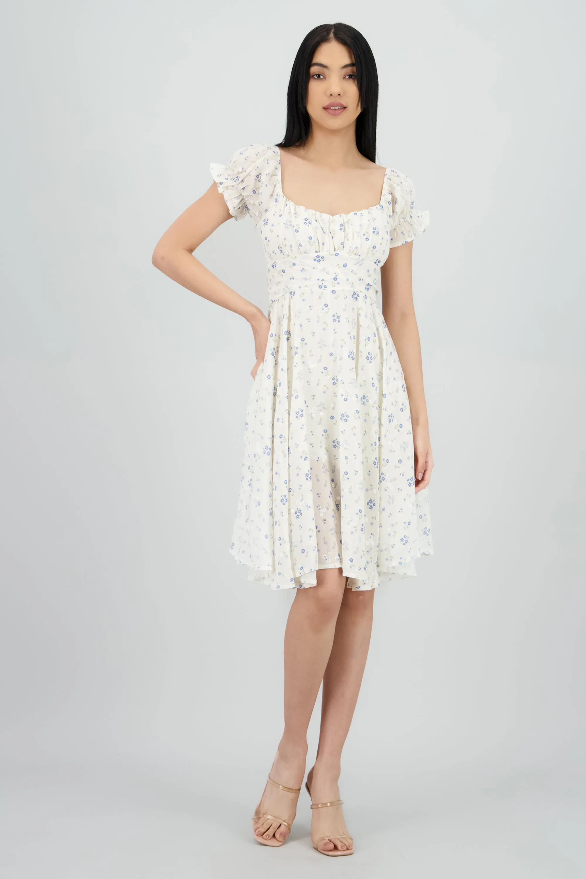 Vestido midi manga corta con amarre sold by Shasa