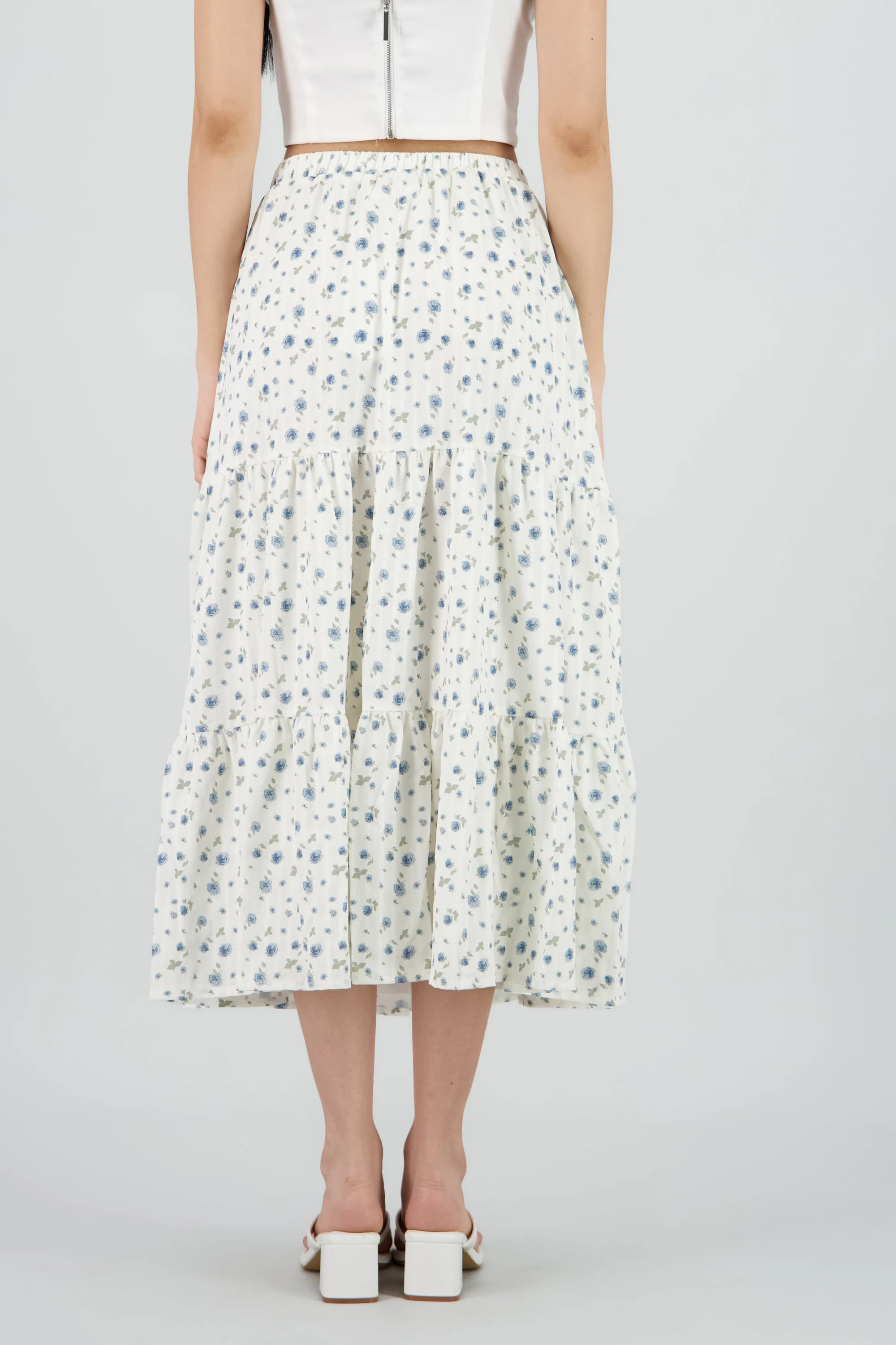 Falda maxi estampado rosas sold by Shasa product image thumbnail 4