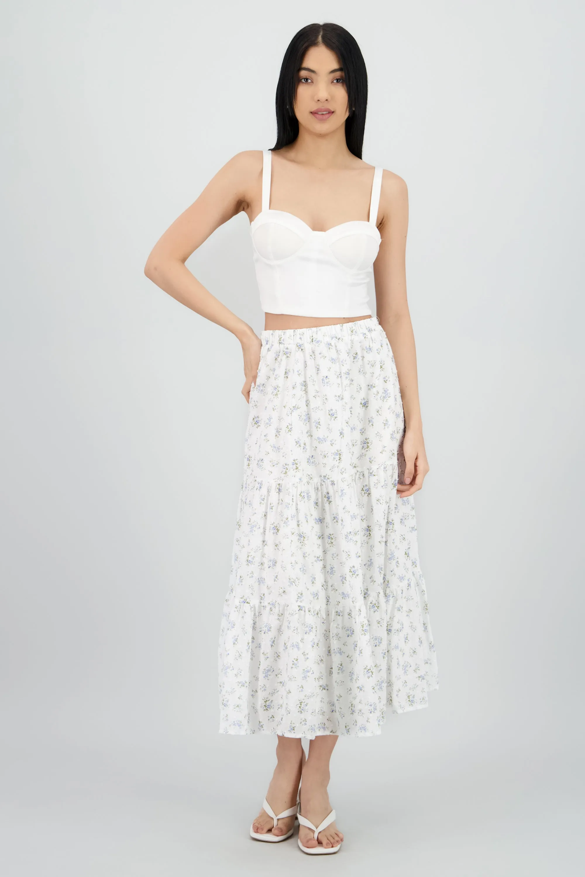 Falda maxi olanes estampado flores sold by Shasa