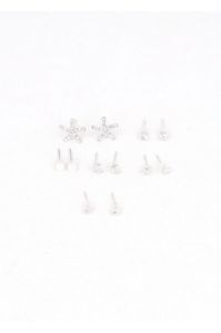 Set 6 pares aretes estrella sold by Shasa