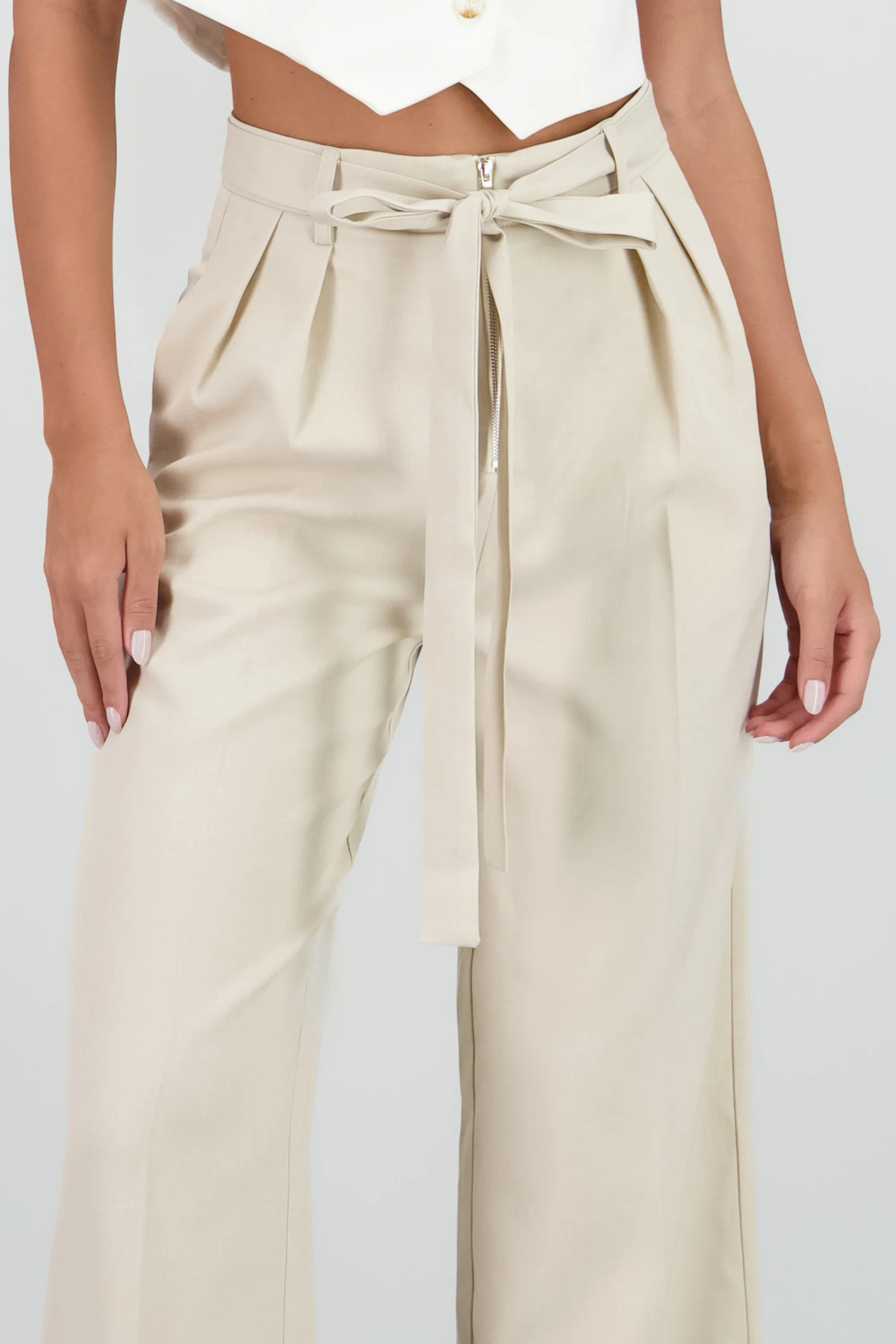 Pantalon sastre detalle cinturon de tiras sold by Shasa product image thumbnail 5