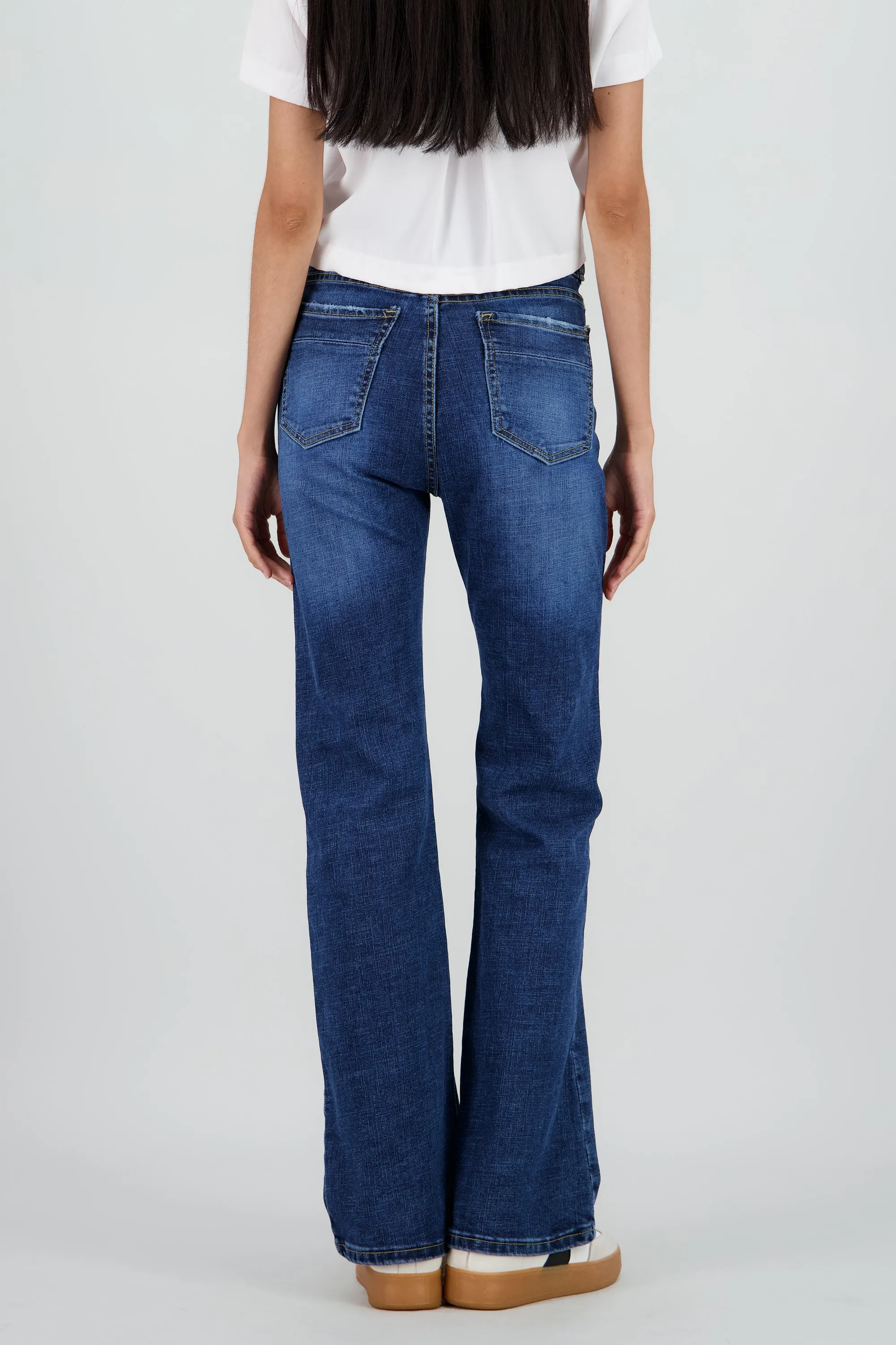Jeans flare corte básico sold by Shasa product image thumbnail 4
