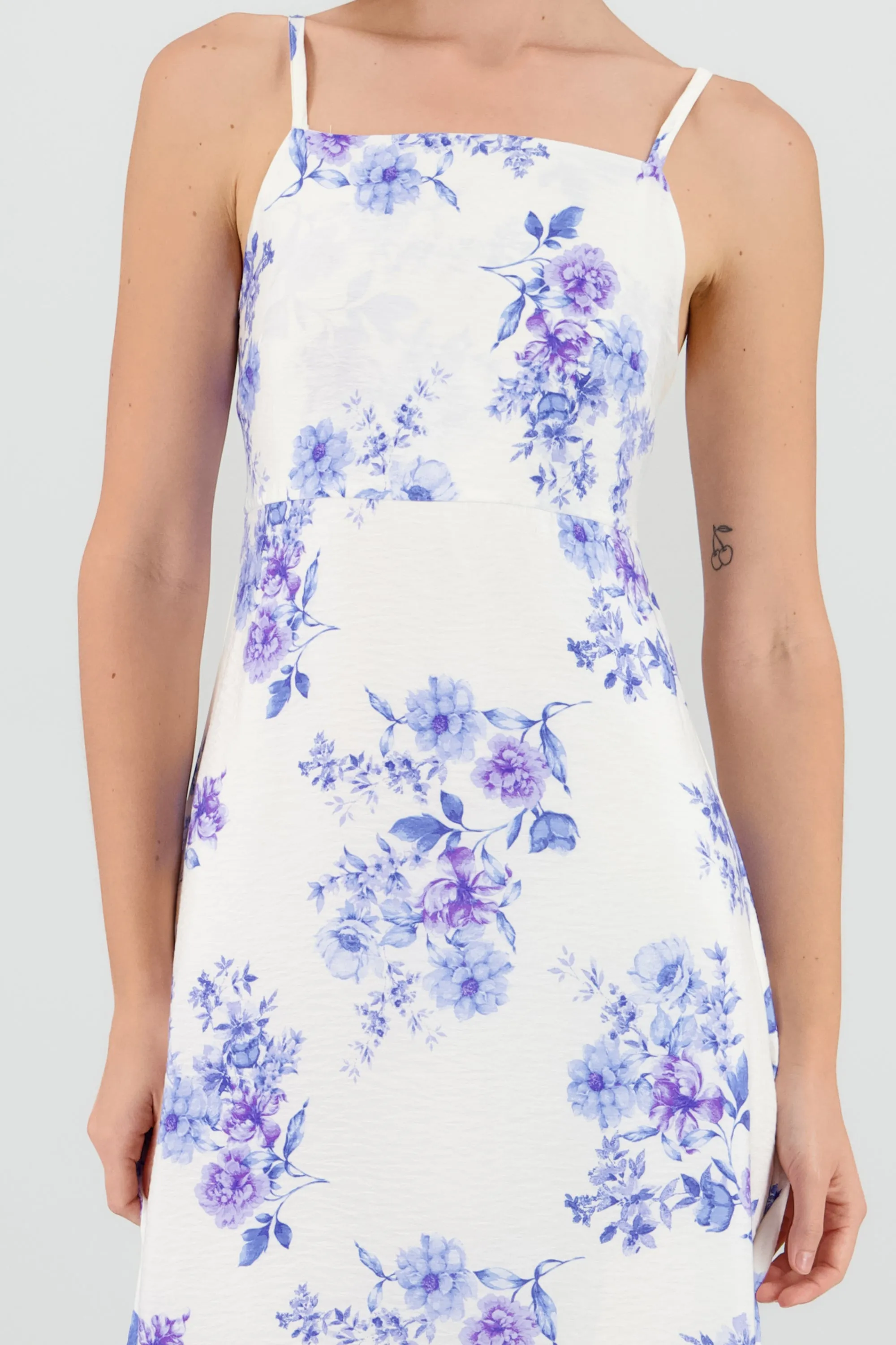 Vestido midi escote cuadrado tirantes sold by Shasa product image thumbnail 5