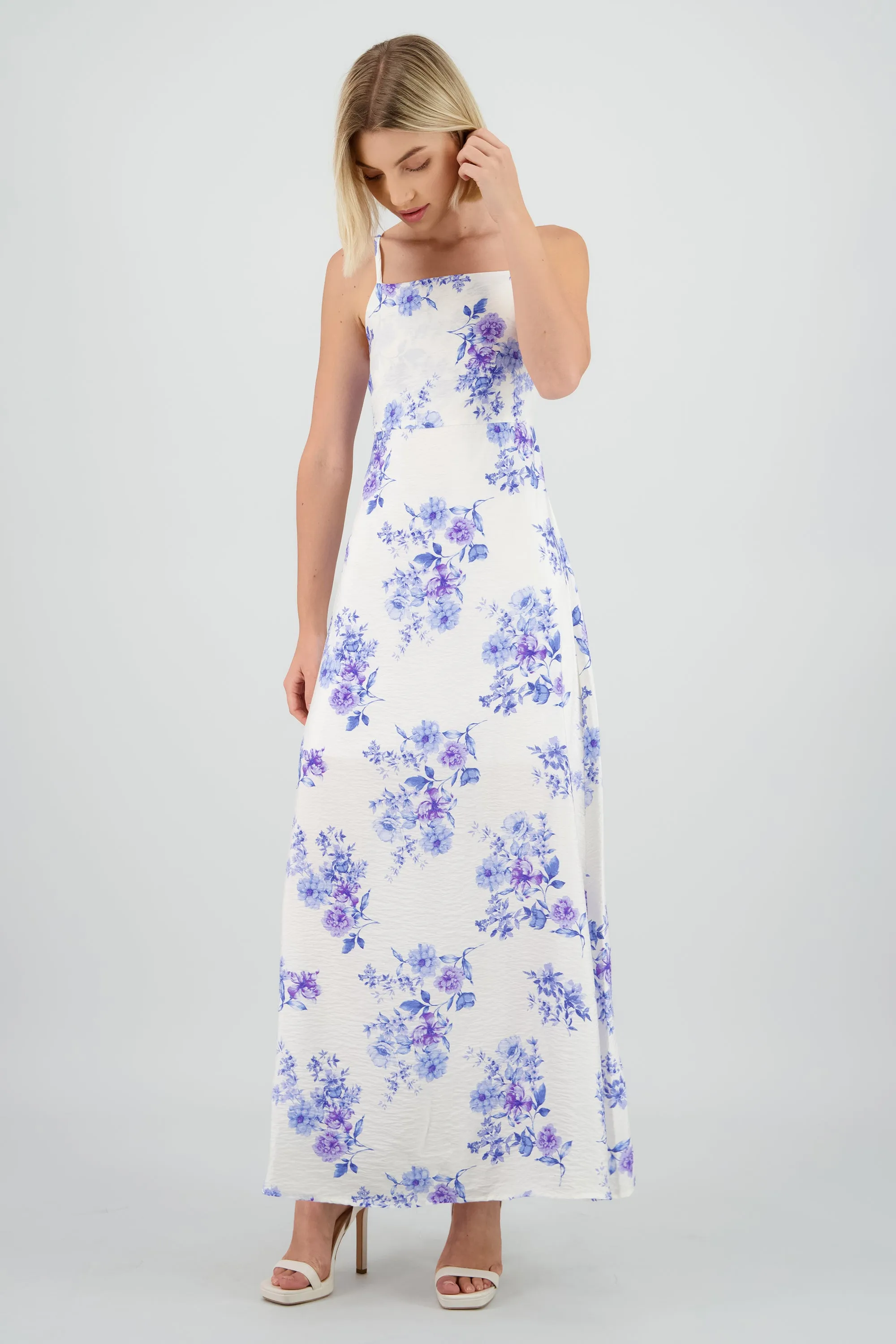 Vestido midi escote cuadrado tirantes sold by Shasa product image thumbnail 2