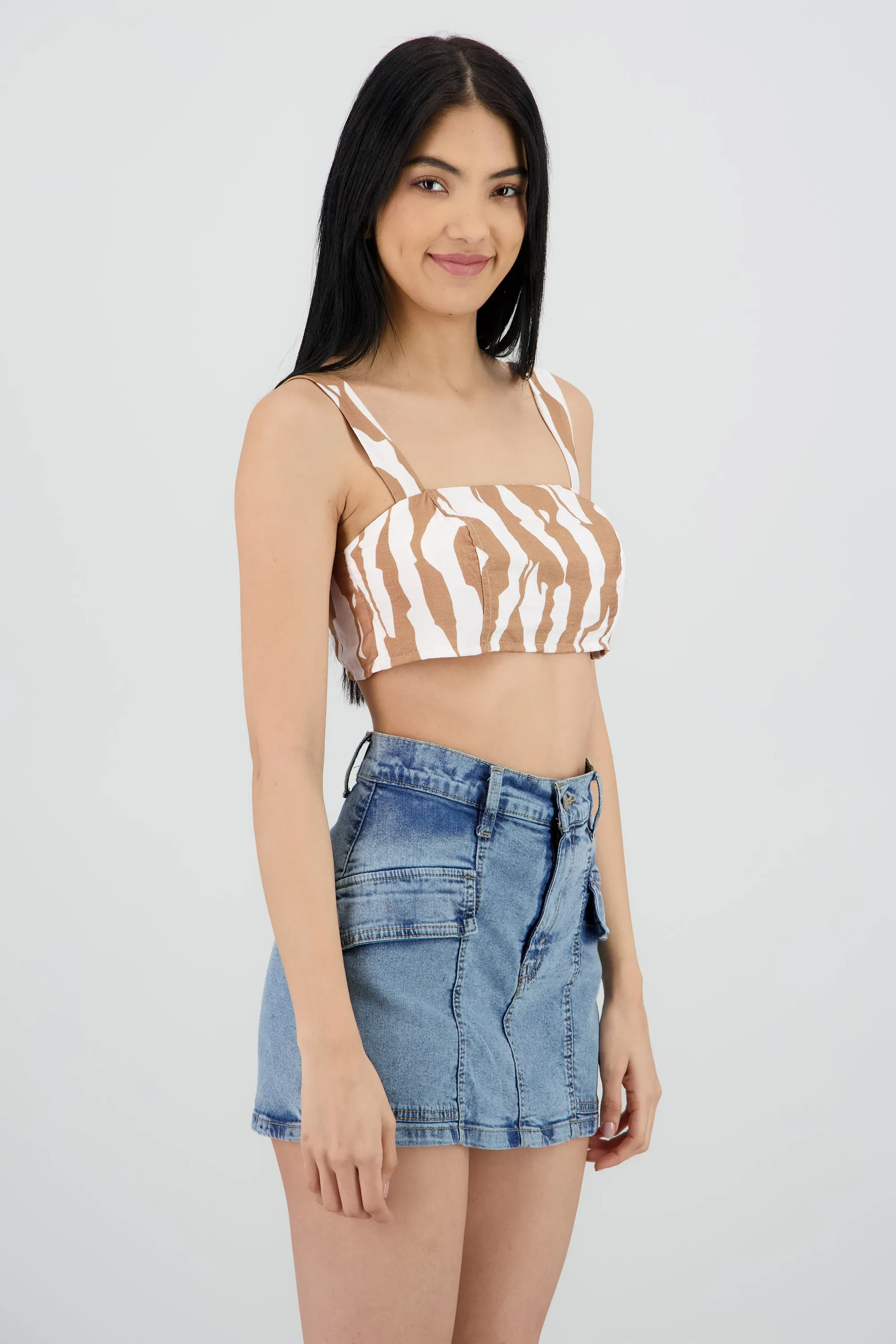 Top crop tirantes estampado grecas sold by Shasa product image thumbnail 3