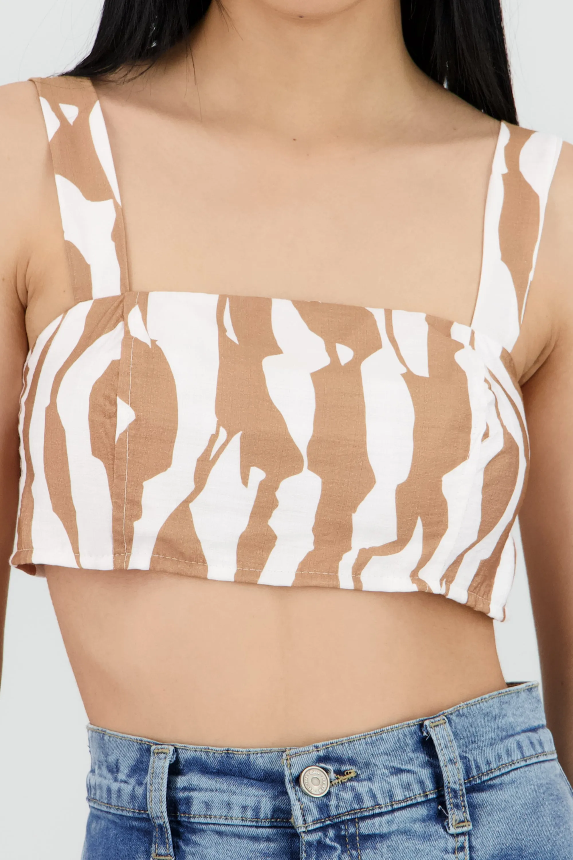 Top crop tirantes estampado grecas sold by Shasa product image thumbnail 5