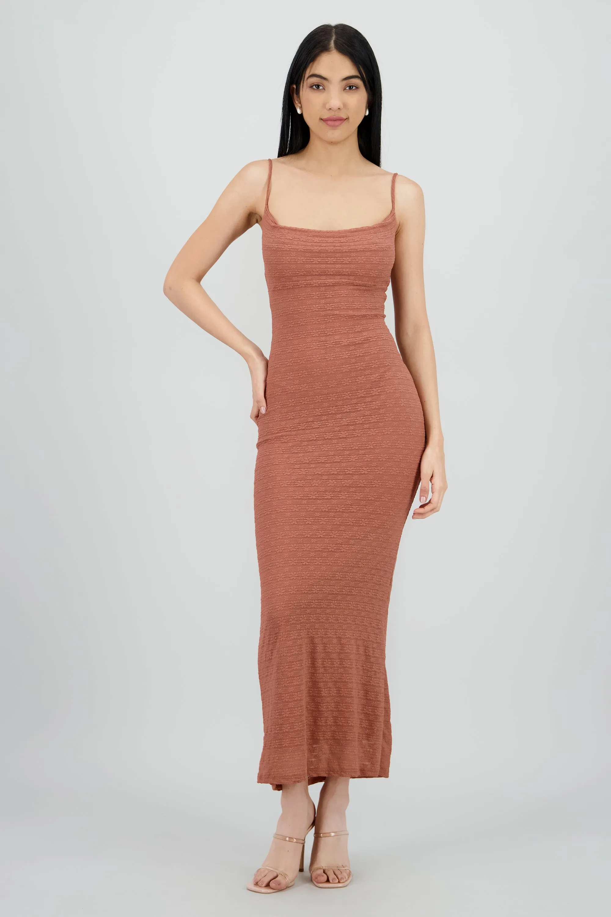 Vestido con encaje de flores sold by Shasa