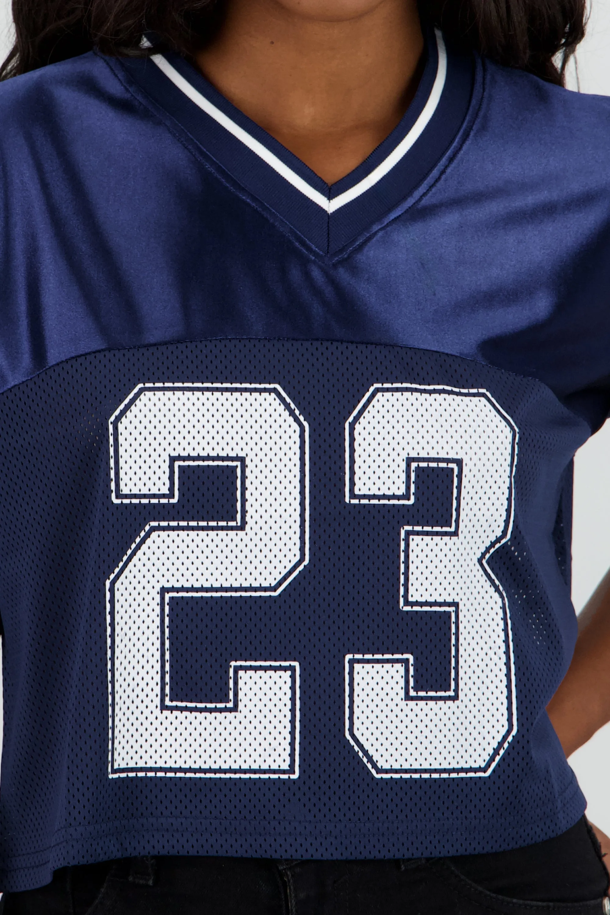 Top tipo jersey deportiva crop sold by Shasa product image thumbnail 5