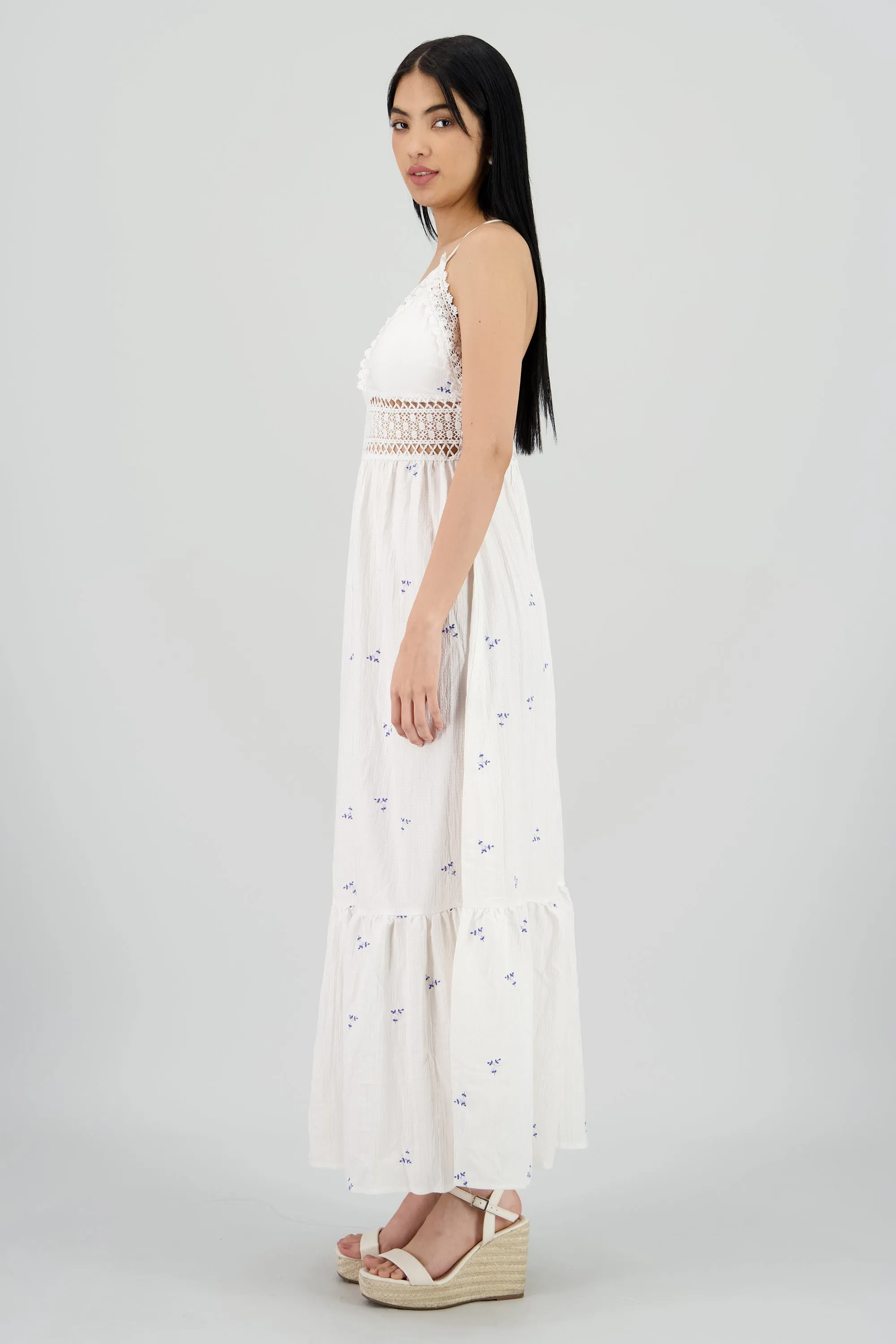 Vestido maxi con bordado de flores y crochet sold by Shasa product image thumbnail 3