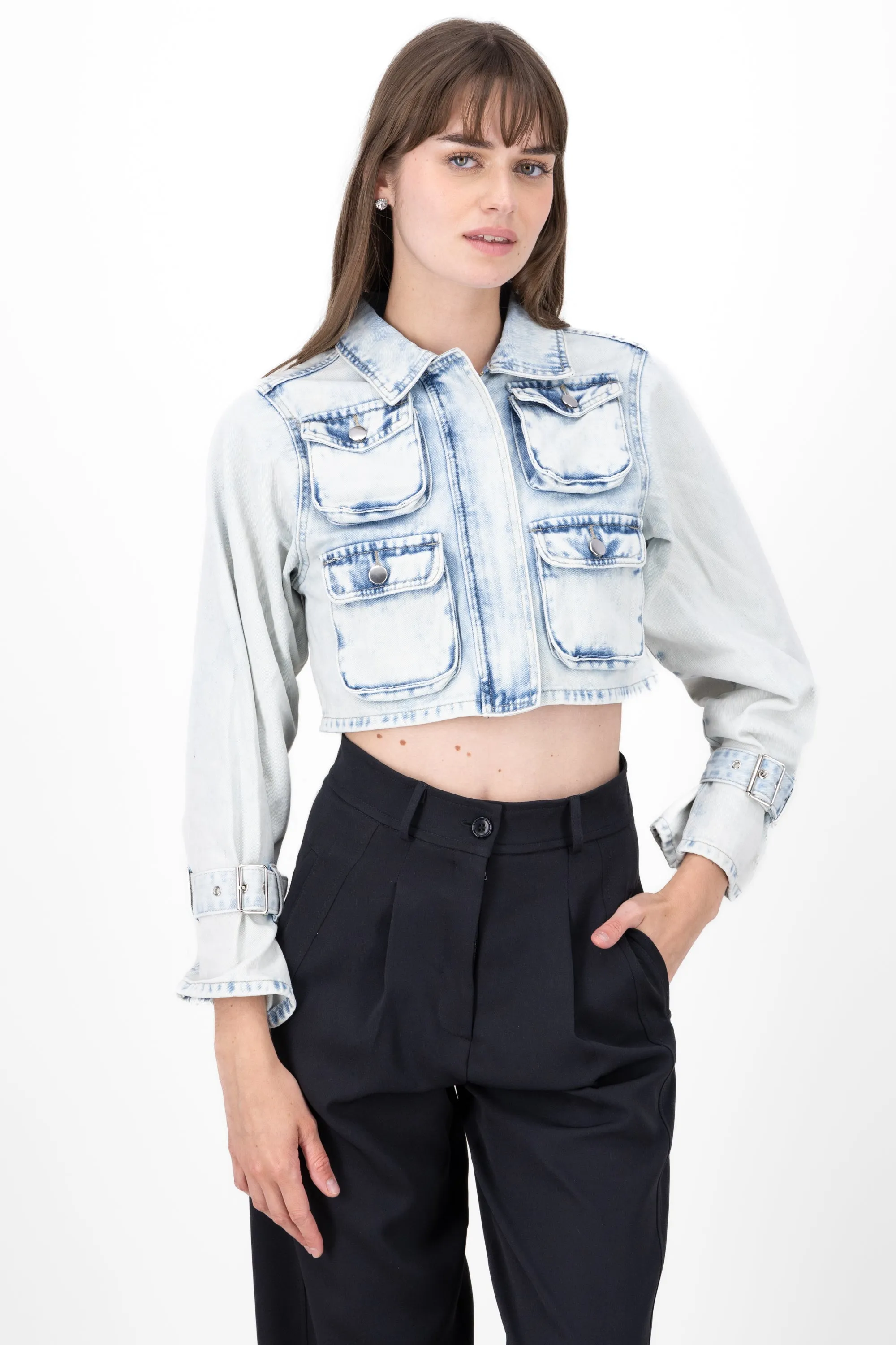 Chamarra denim con bolsas cargo sold by Shasa product image thumbnail 2