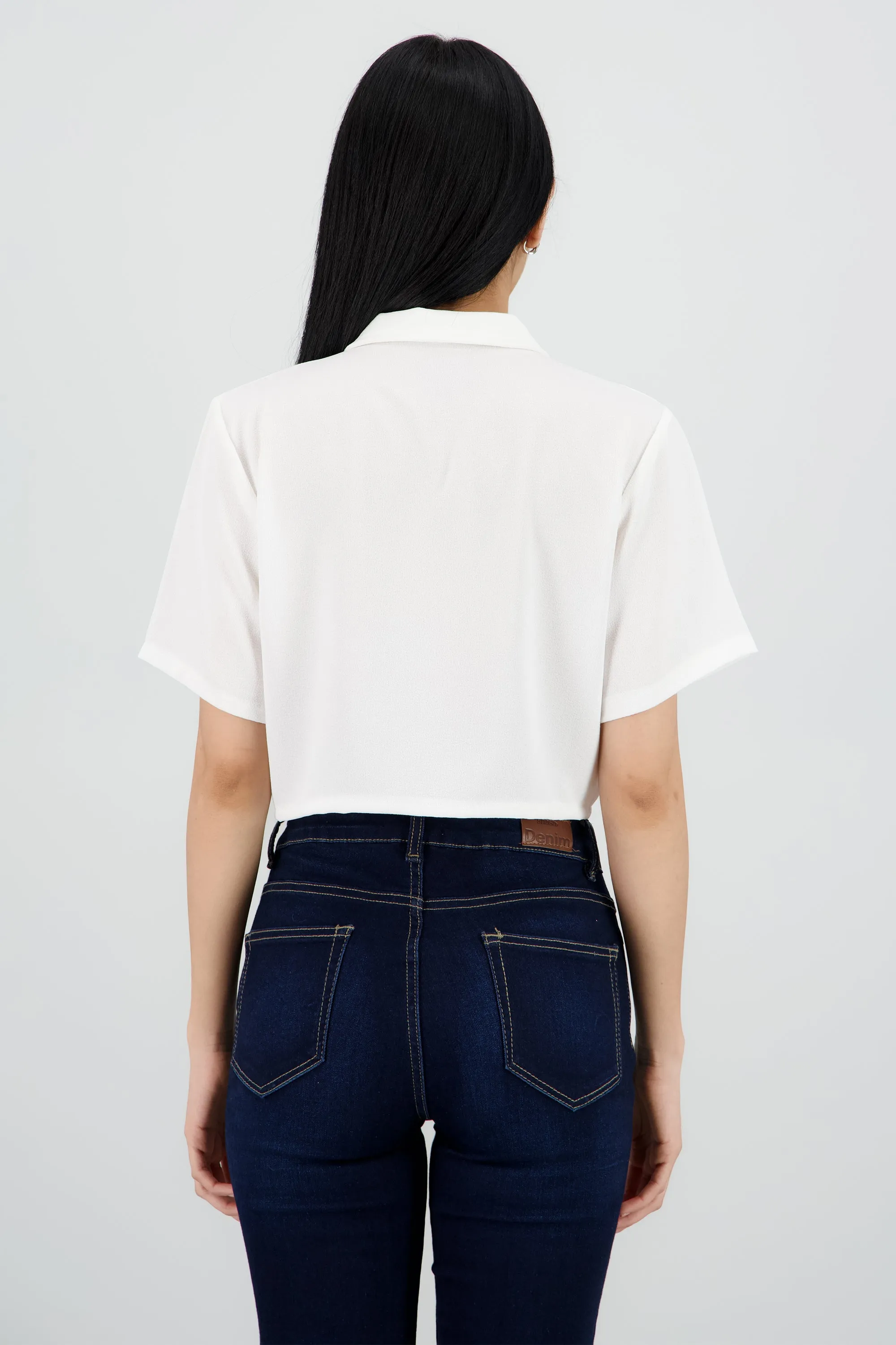 Camisa crop detalle bolsas sold by Shasa product image thumbnail 4