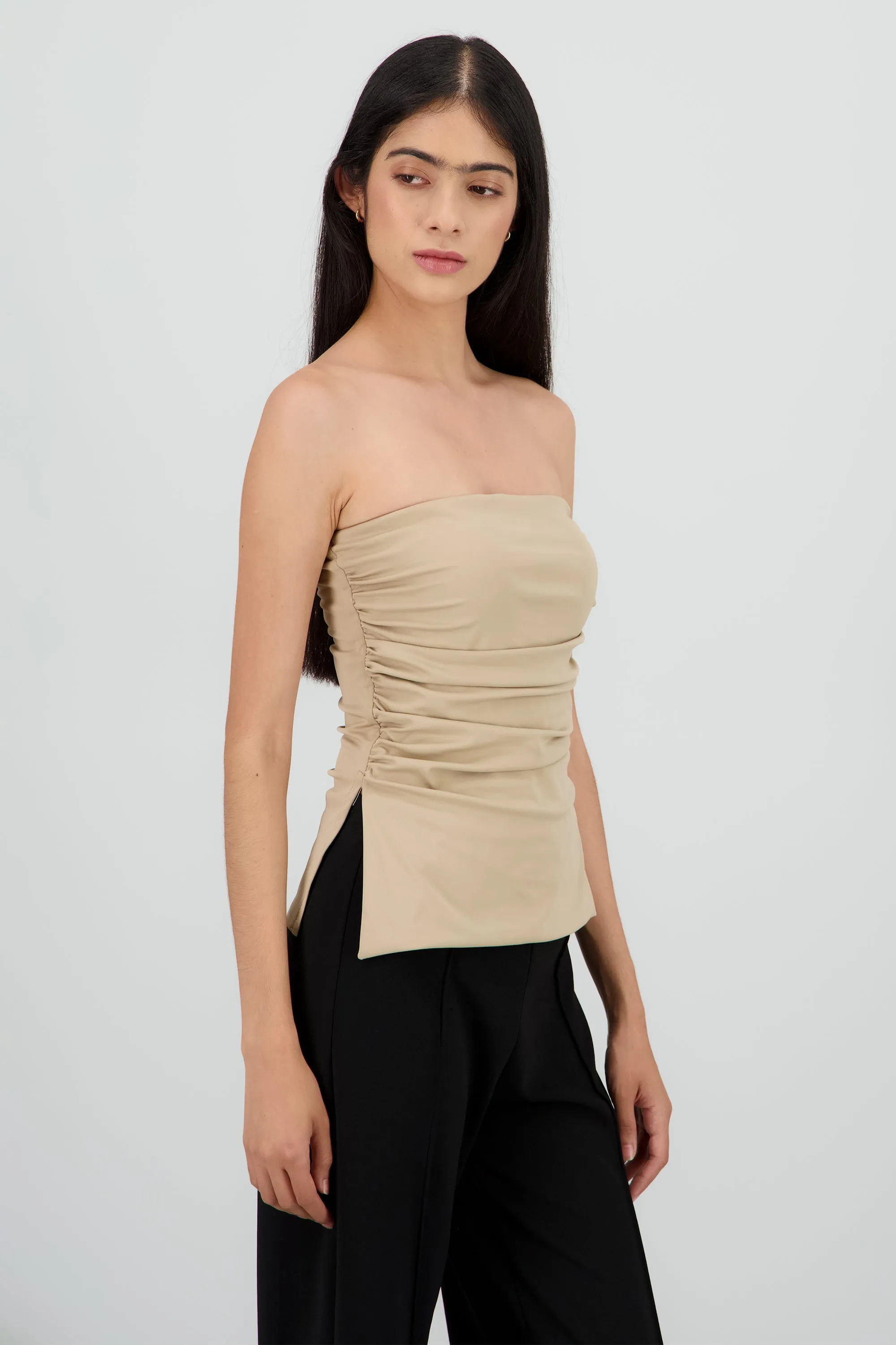 Top tubo drapeado con aberturas en costados sold by Shasa product image thumbnail 3