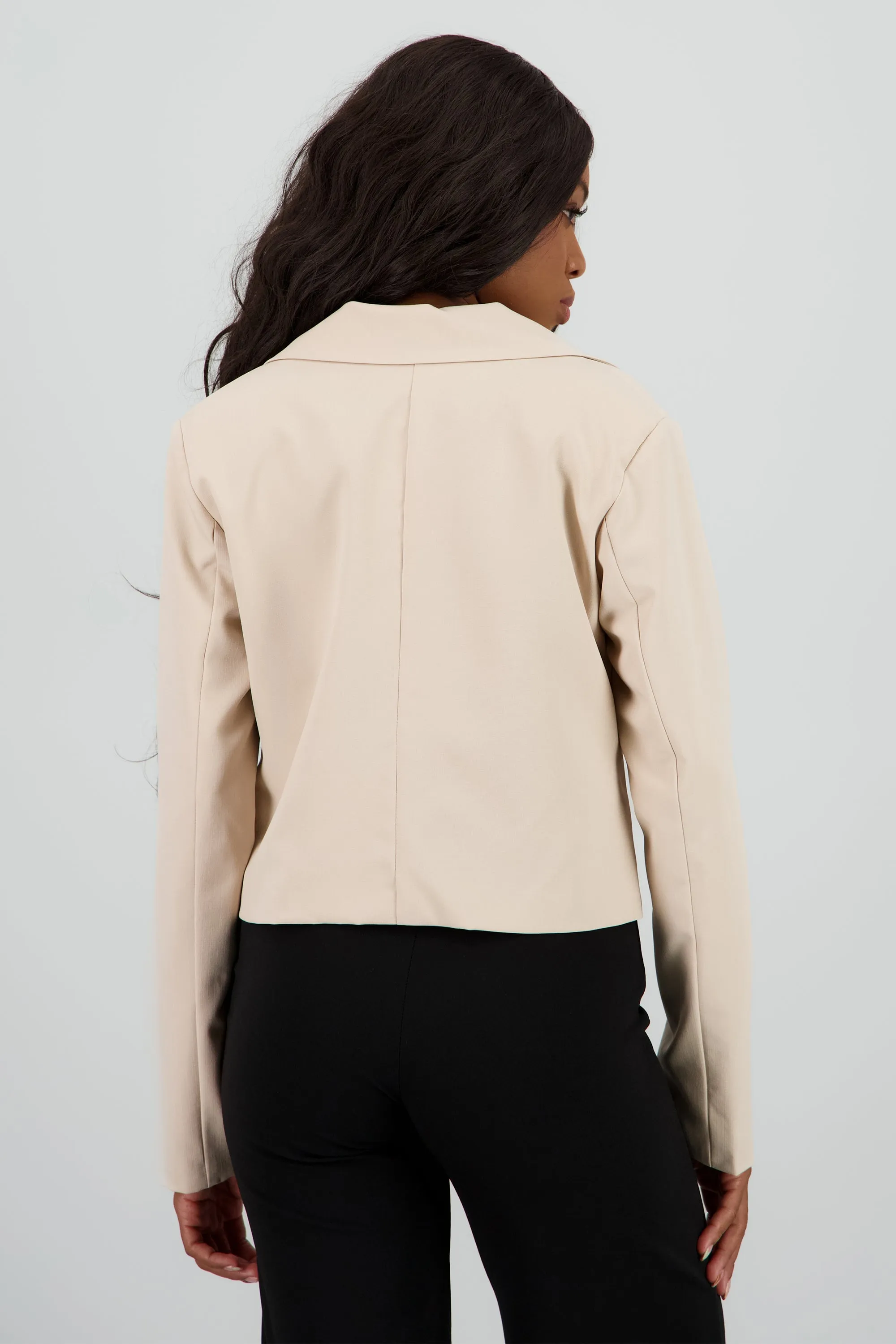 Saco over crop detalle botones sold by Shasa product image thumbnail 4