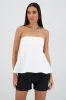 Top sastre strapless abertura espalda sold by Shasa