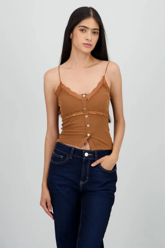 Top tirantes detalle encaje botones sold by Shasa