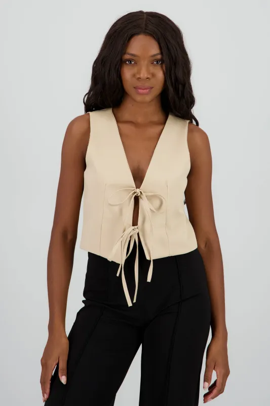Chaleco crop detalle lazos sold by Shasa