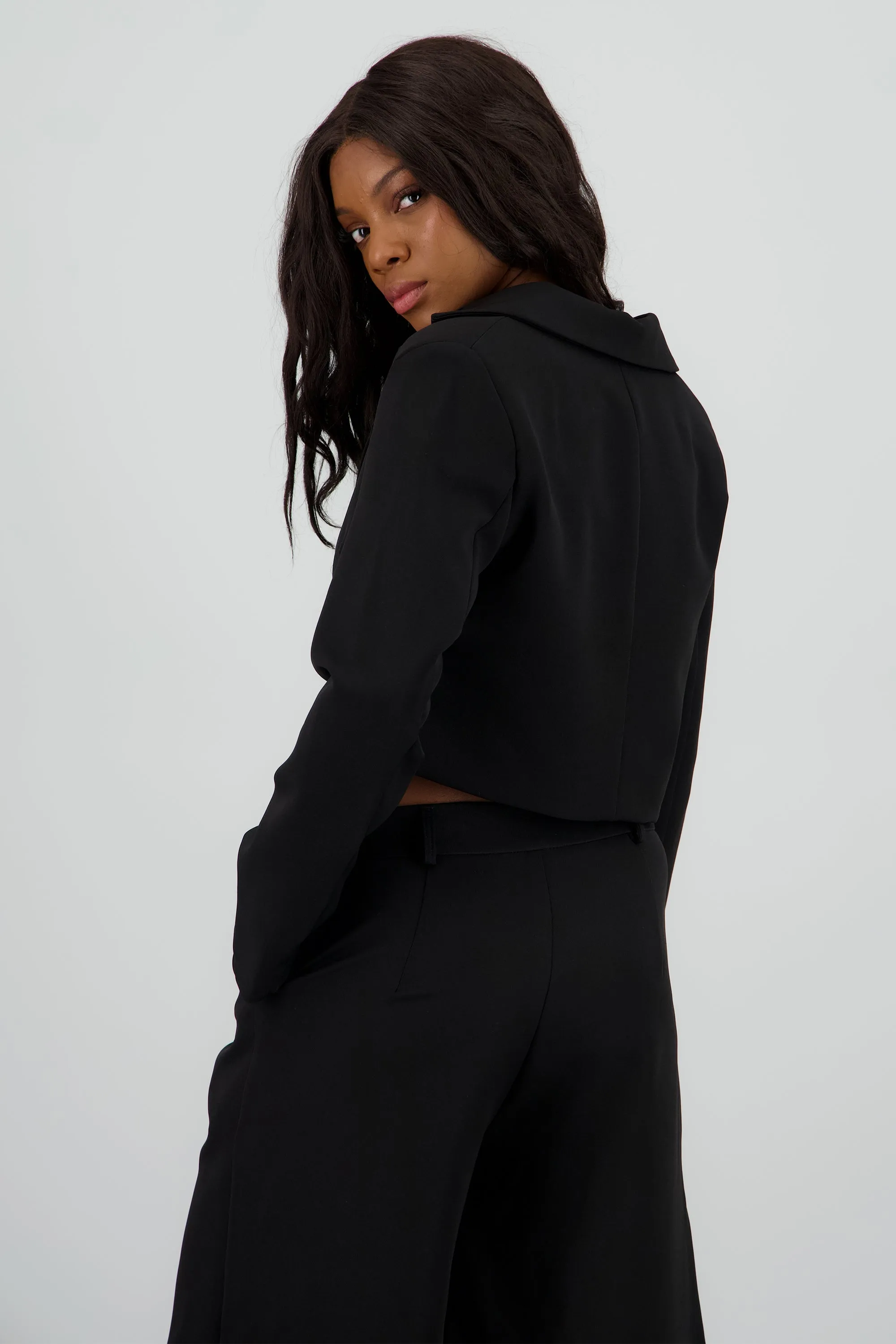 Saco crop detalle solapa sold by Shasa product image thumbnail 4