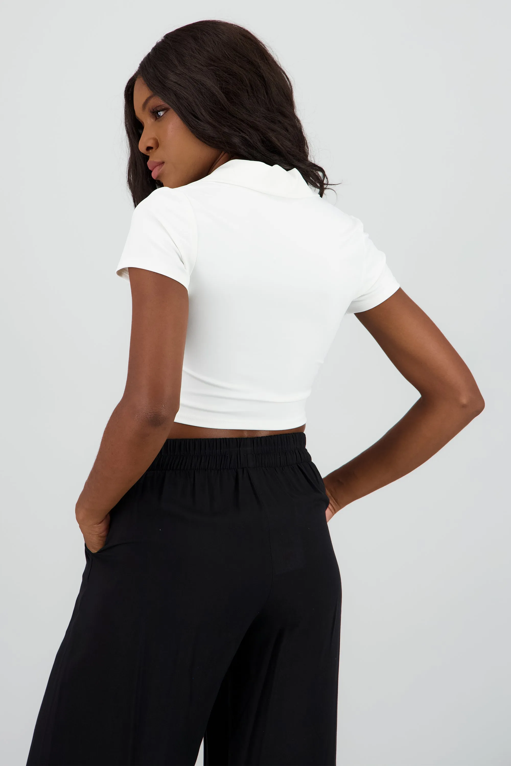 Playera crop tipo polo manga corta sold by Shasa product image thumbnail 4