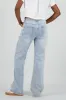 Jeans wide leg estrellas sold by Shasa