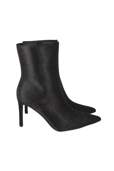 Botín puntal brillos sold by Shasa