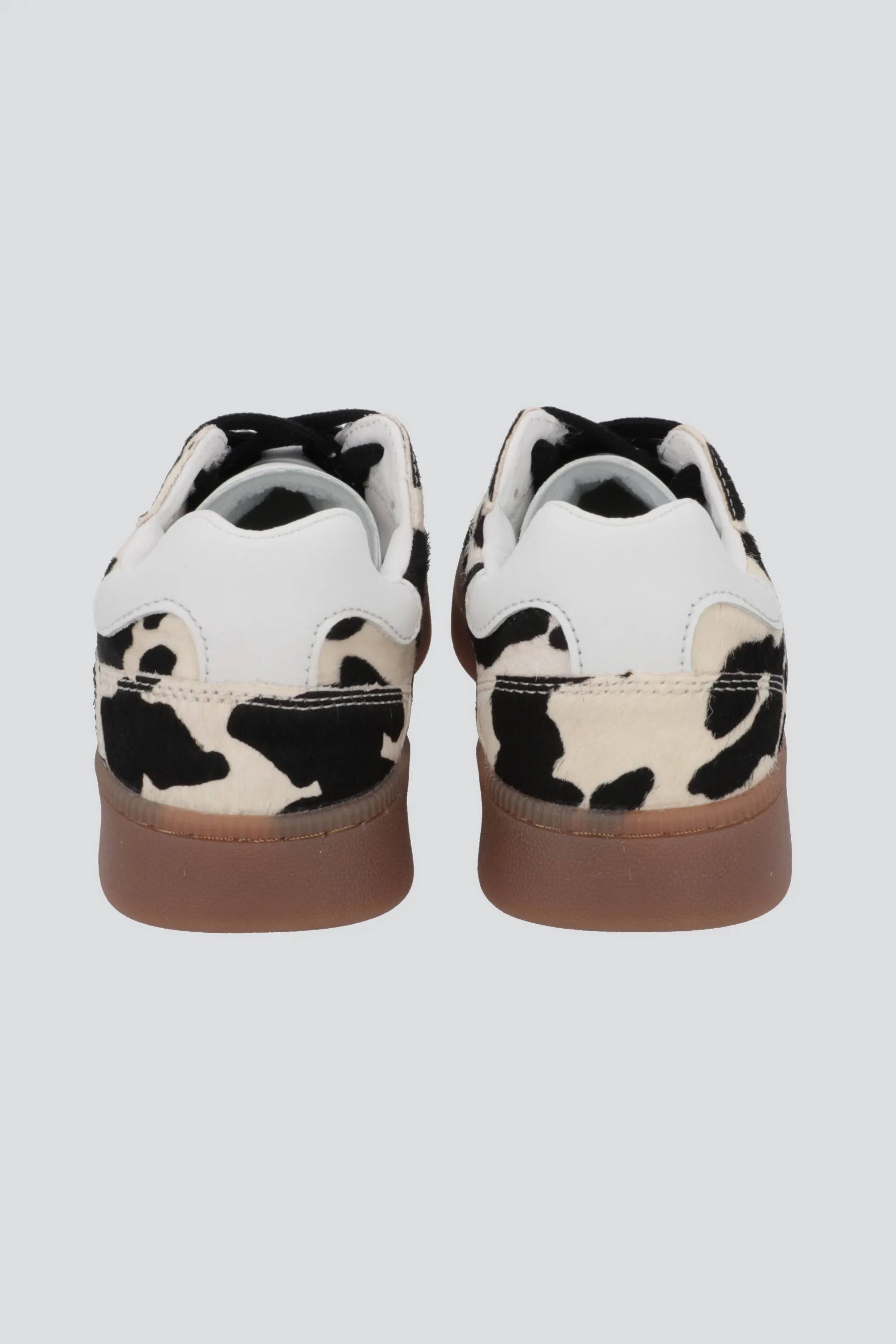 Tenis print de vaca 100% piel sold by Shasa product image thumbnail 5