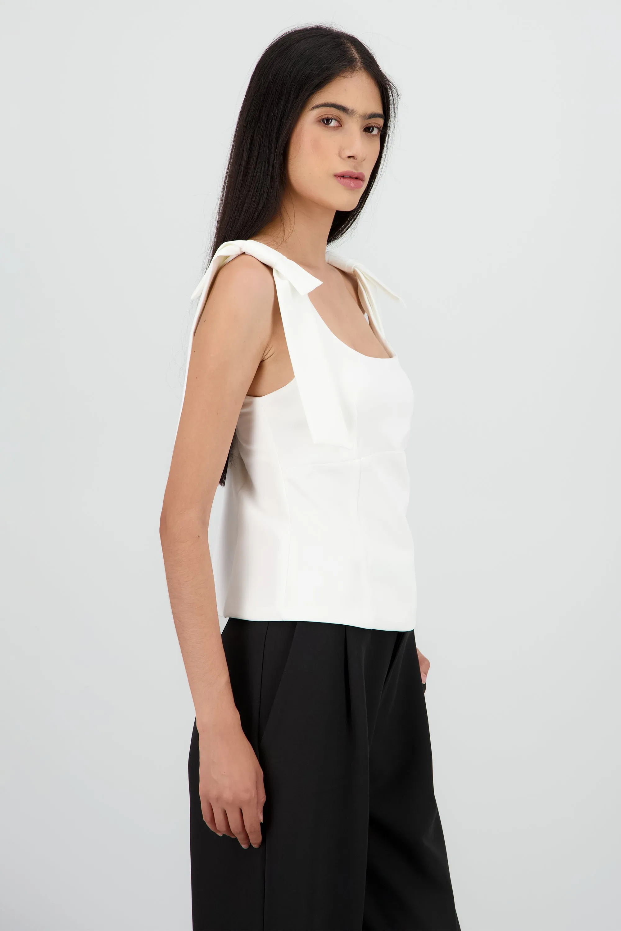 Top lazos sastreado sold by Shasa product image thumbnail 3