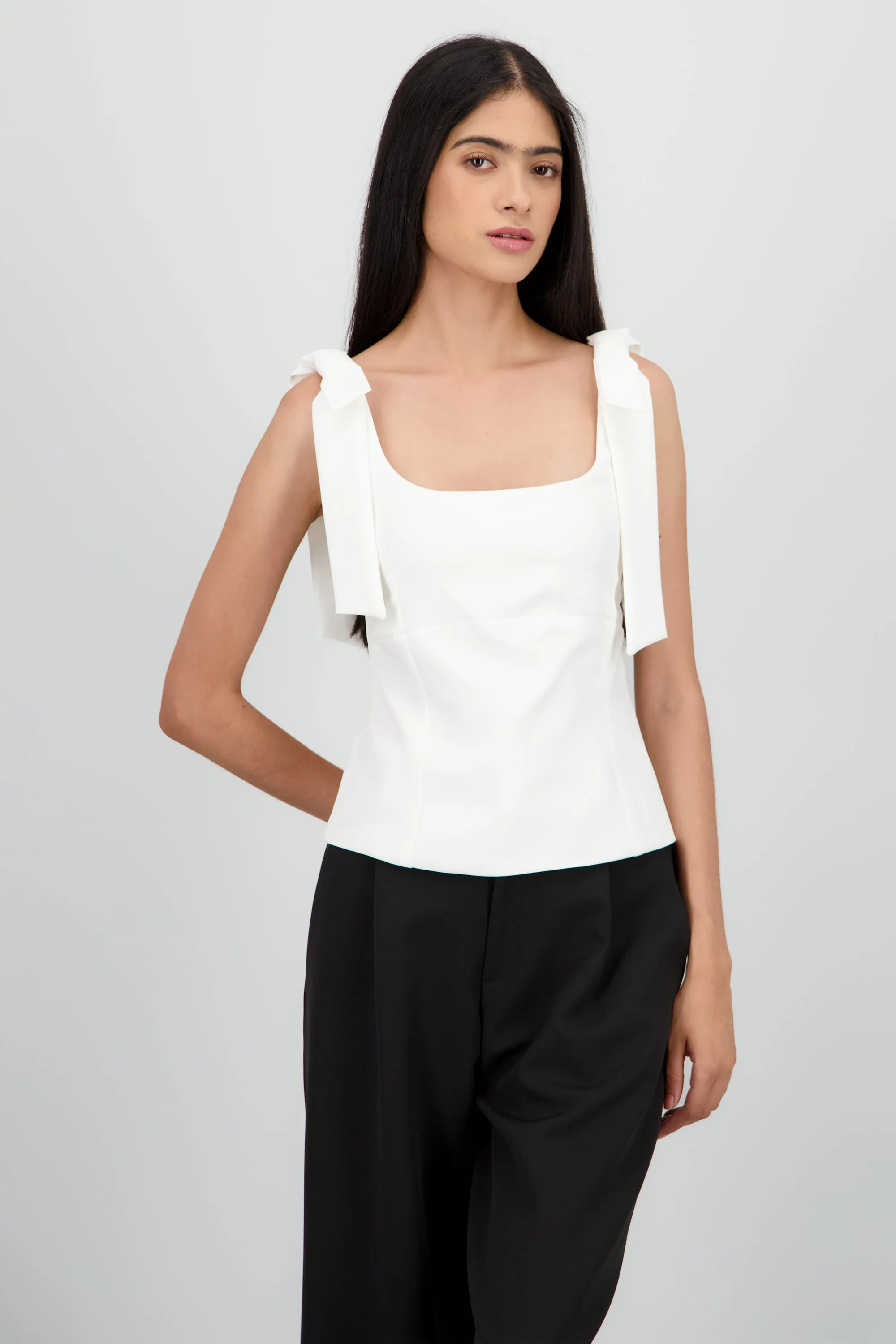 Top lazos sastreado sold by Shasa product image thumbnail 2