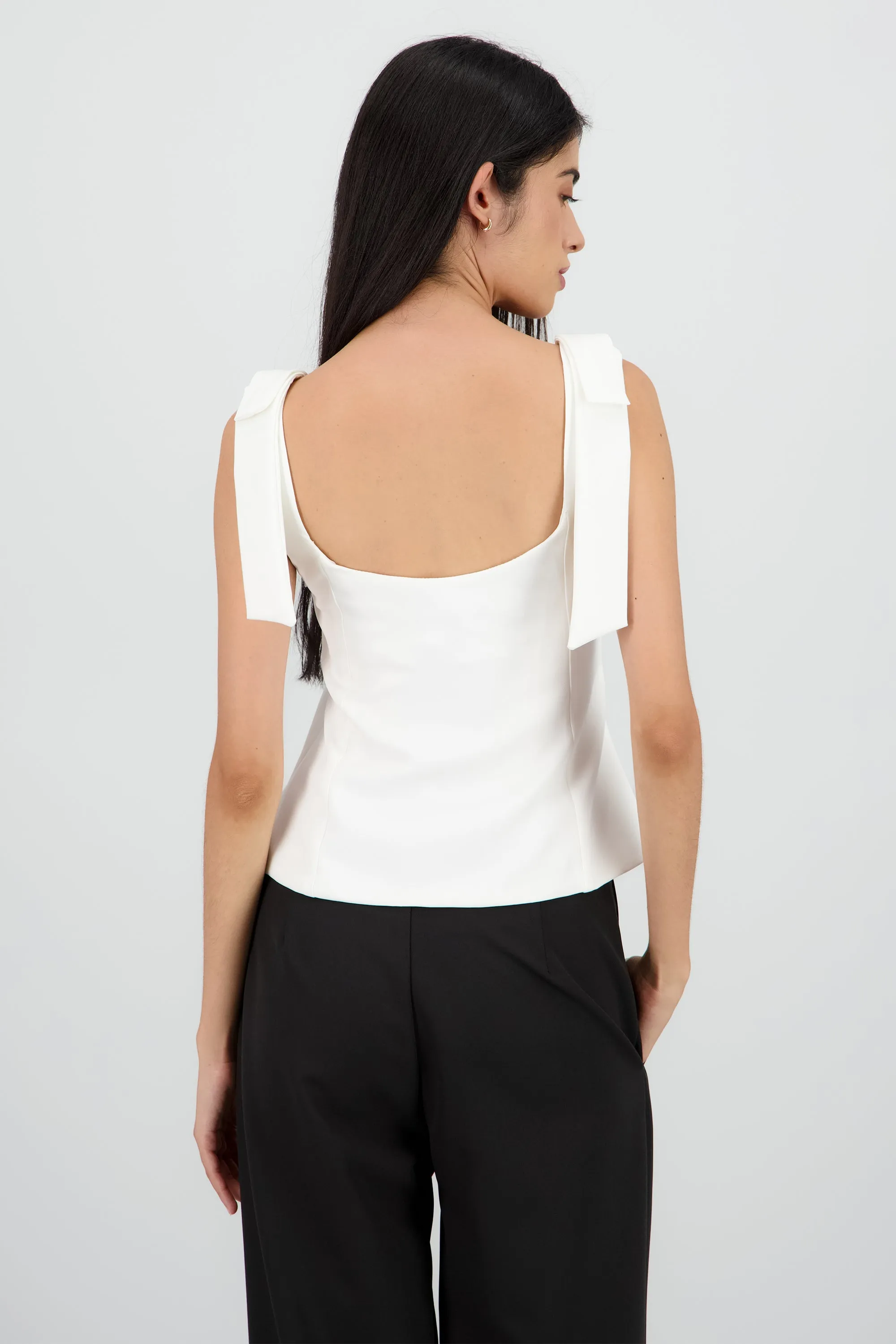 Top lazos sastreado sold by Shasa product image thumbnail 4