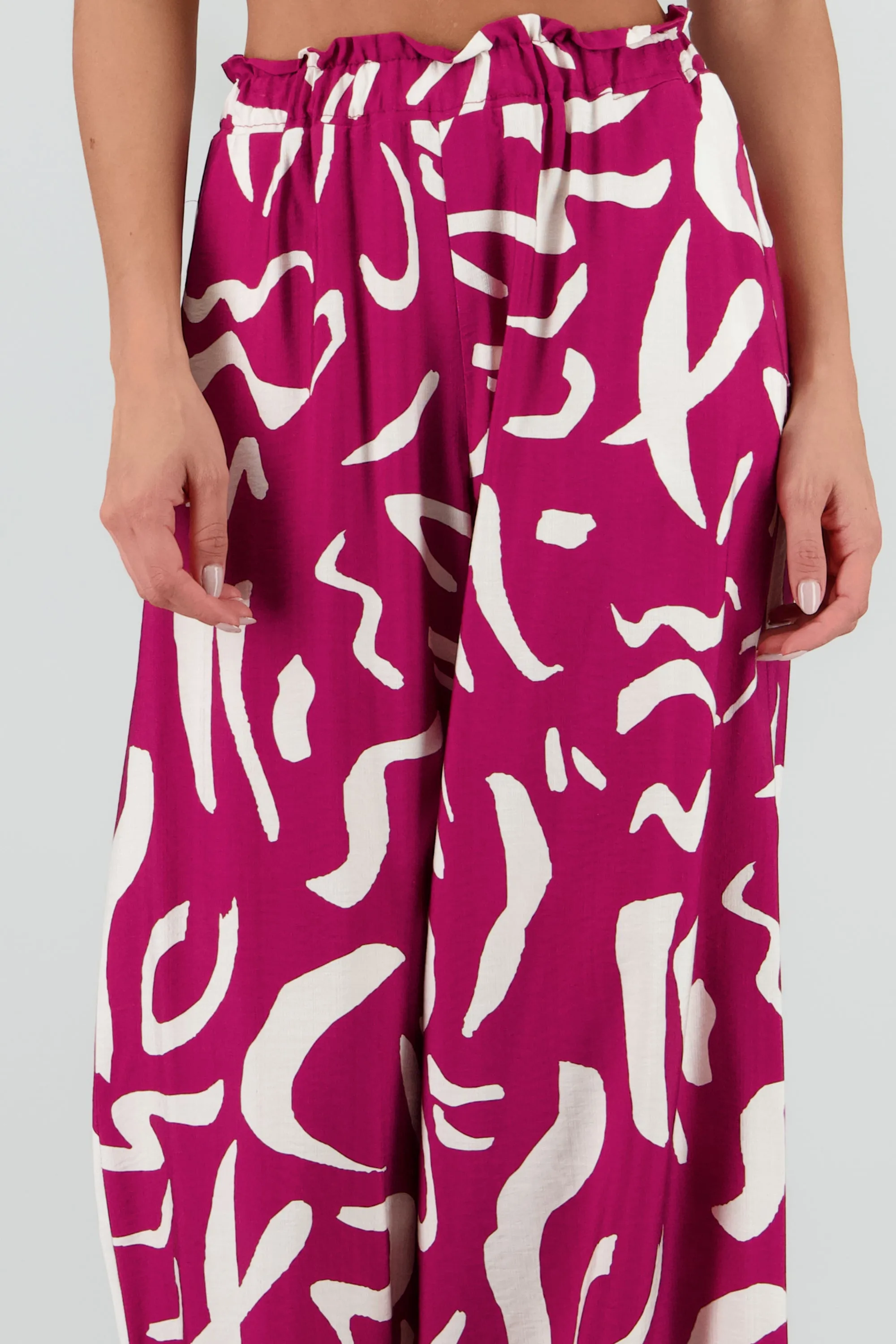 Pantalon amplio detalle resorte estampado sold by Shasa product image thumbnail 5
