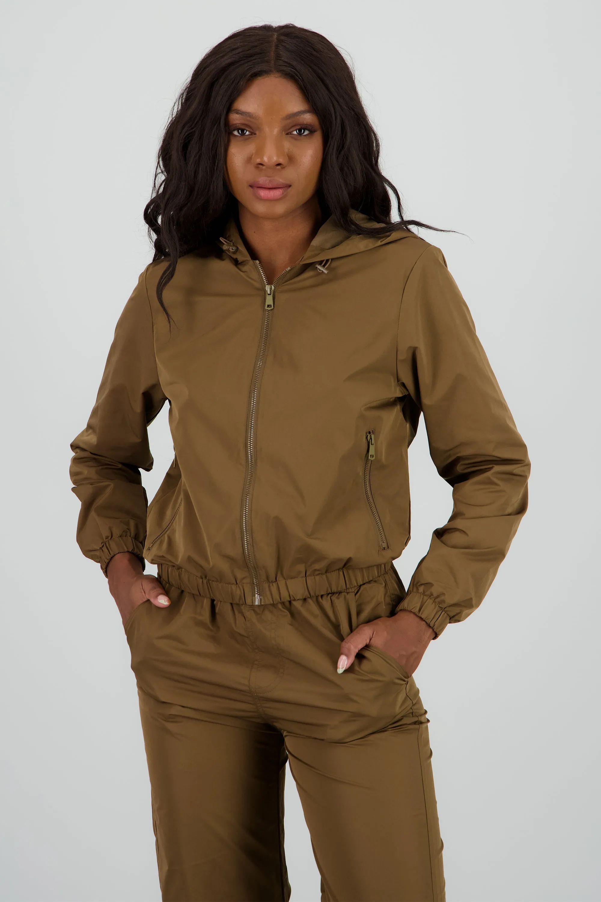 Chamarra ligera con gorro sold by Shasa