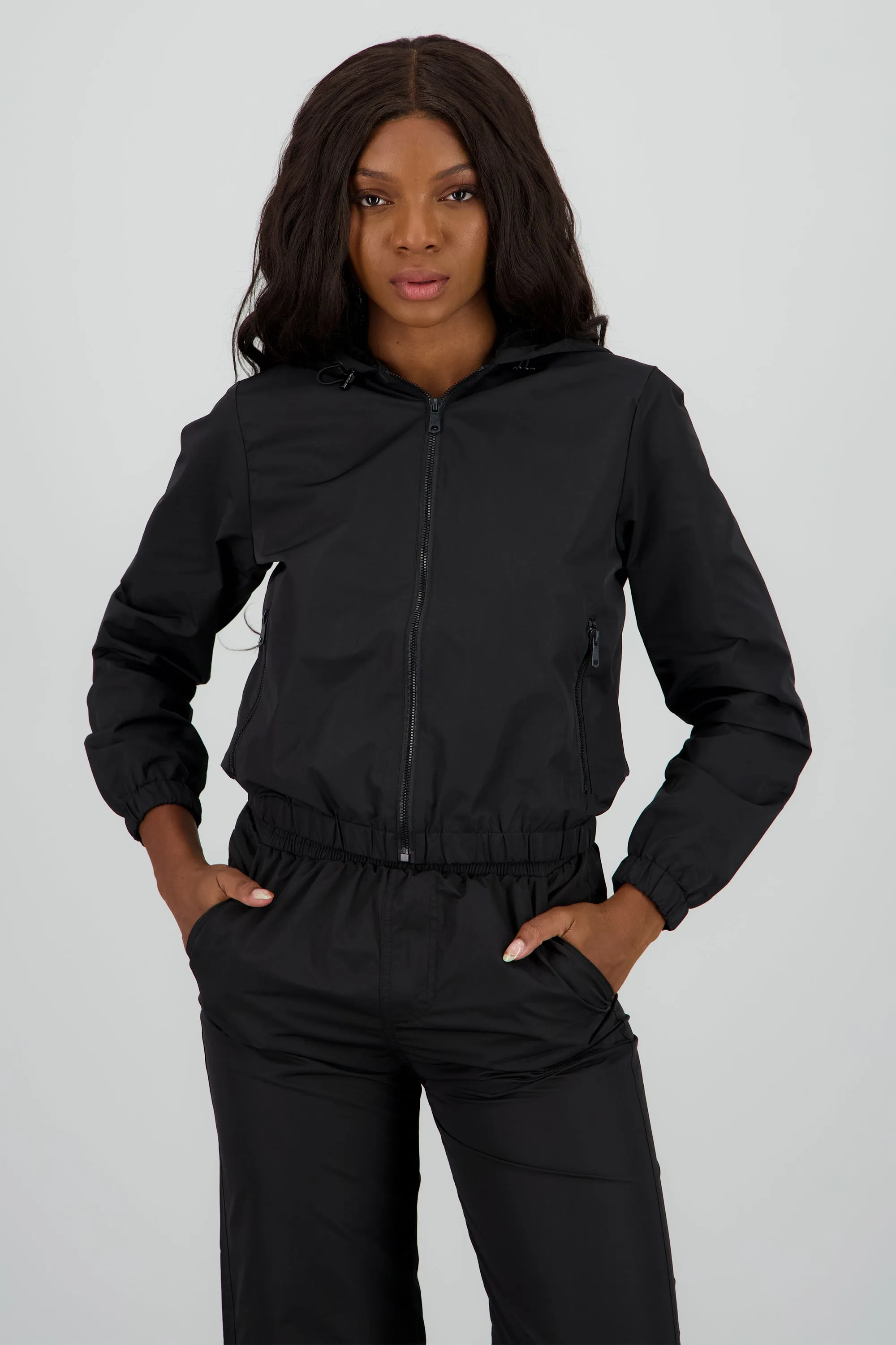 Chamarra ligera con gorro sold by Shasa