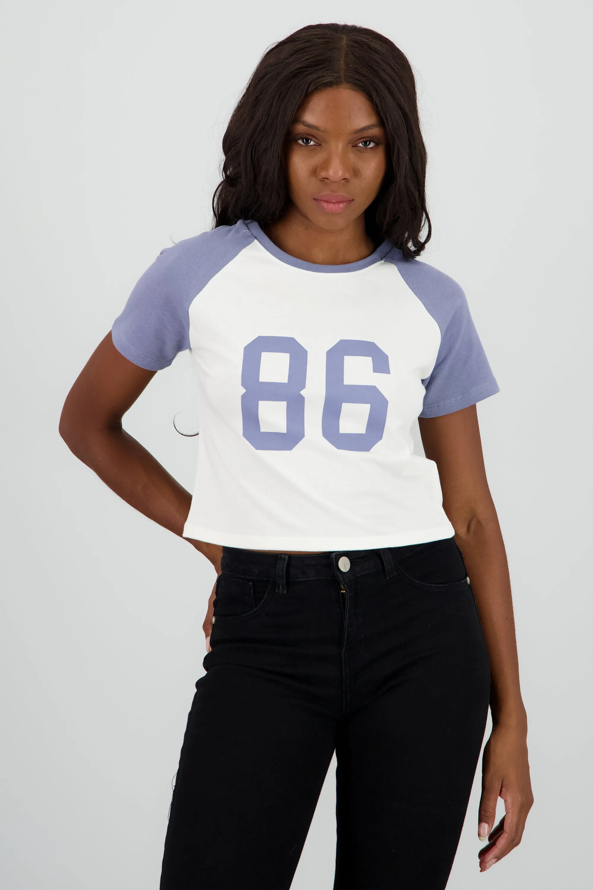 Top con numeros estampados contraste mangas sold by Shasa product image thumbnail 2