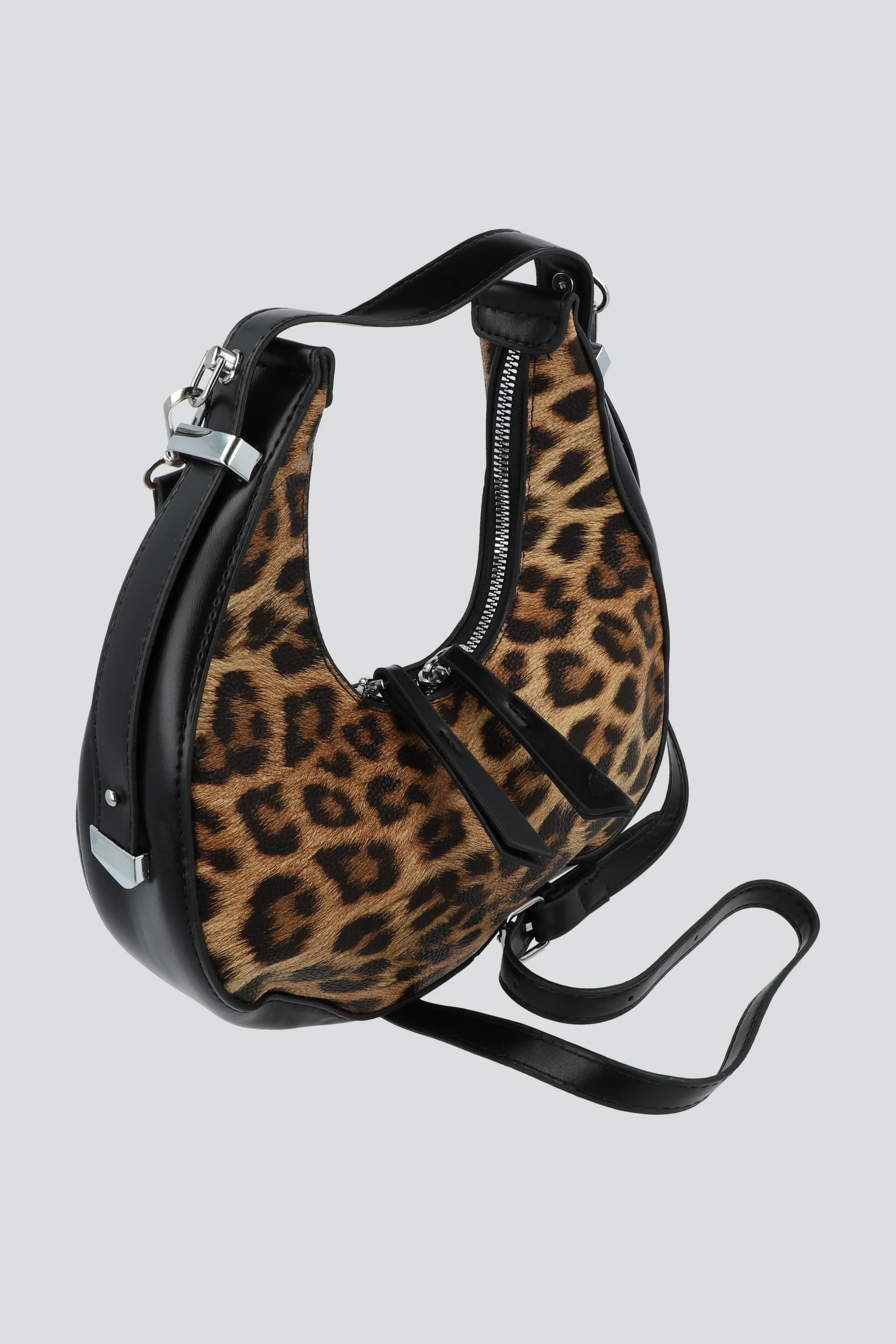 Bolsa media luna animal print sold by Shasa product image thumbnail 2