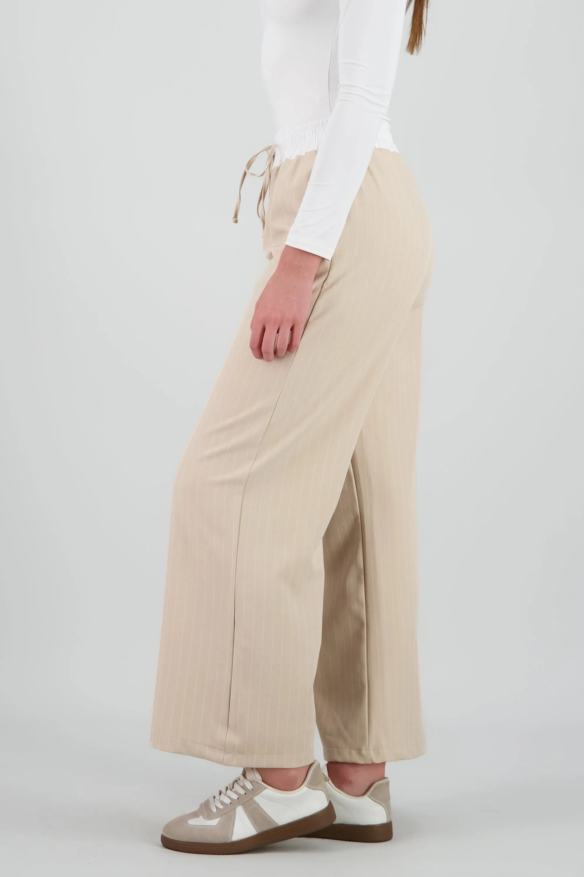 Pantalon amplio pretina en contraste sold by Shasa product image thumbnail 3