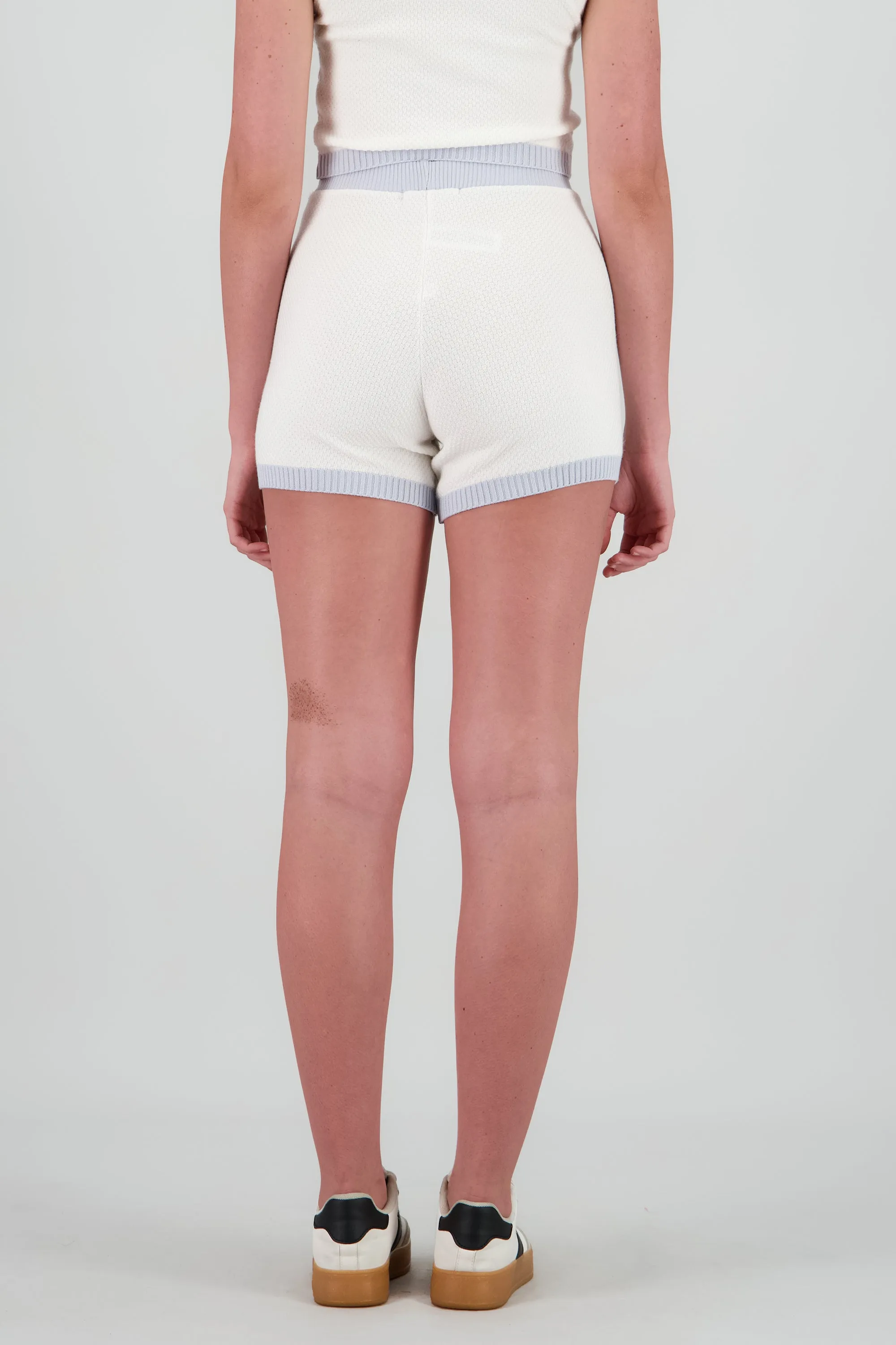 Short mini rayas tejido contraste sold by Shasa product image thumbnail 4