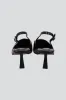 Tacon pointy slingback basico sold by Shasa