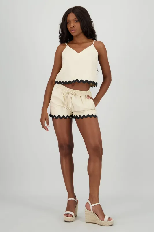 Short corto lino detalle contraste sold by Shasa